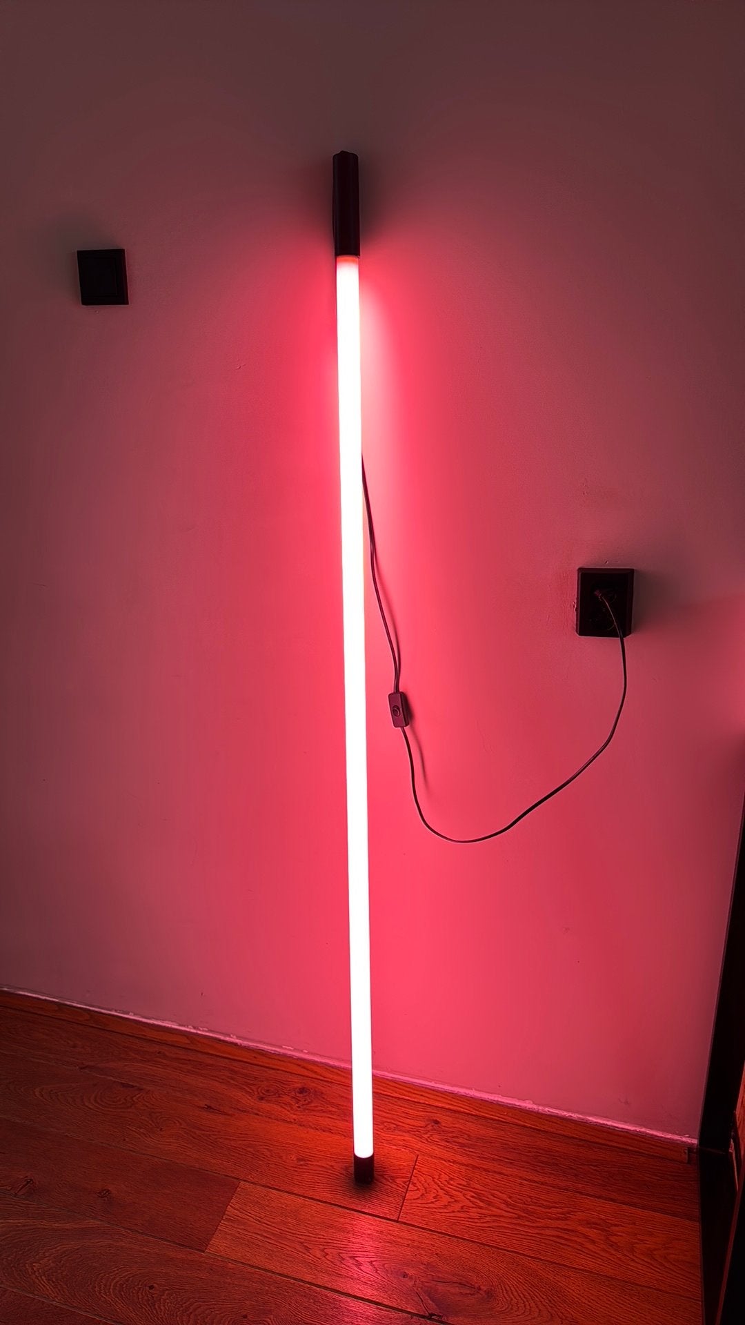 Neon tube, Ophalen, Zo goed als nieuw