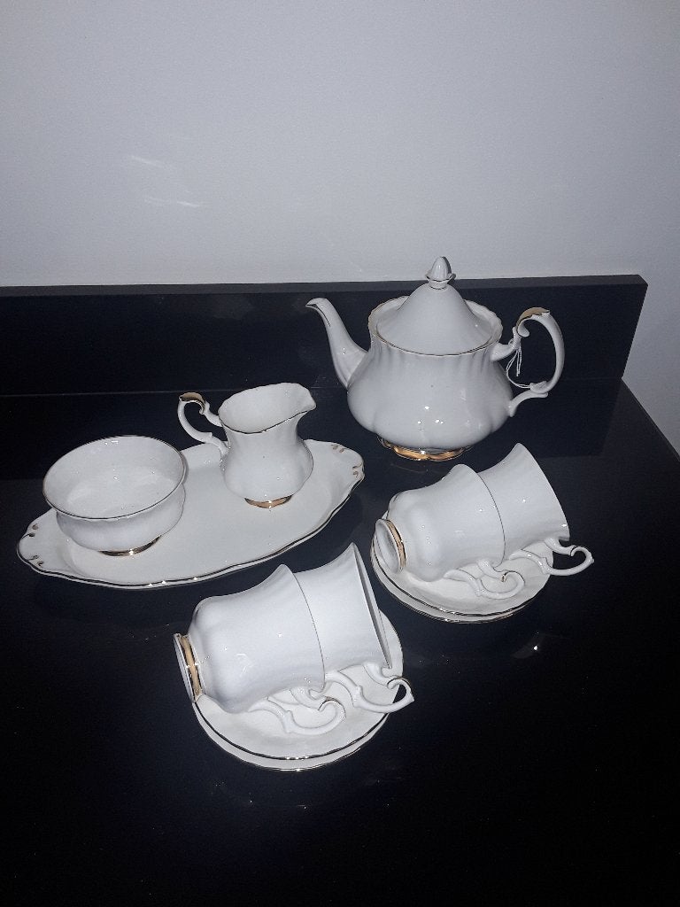 Royal albert theeservies Val d'or, Verzenden