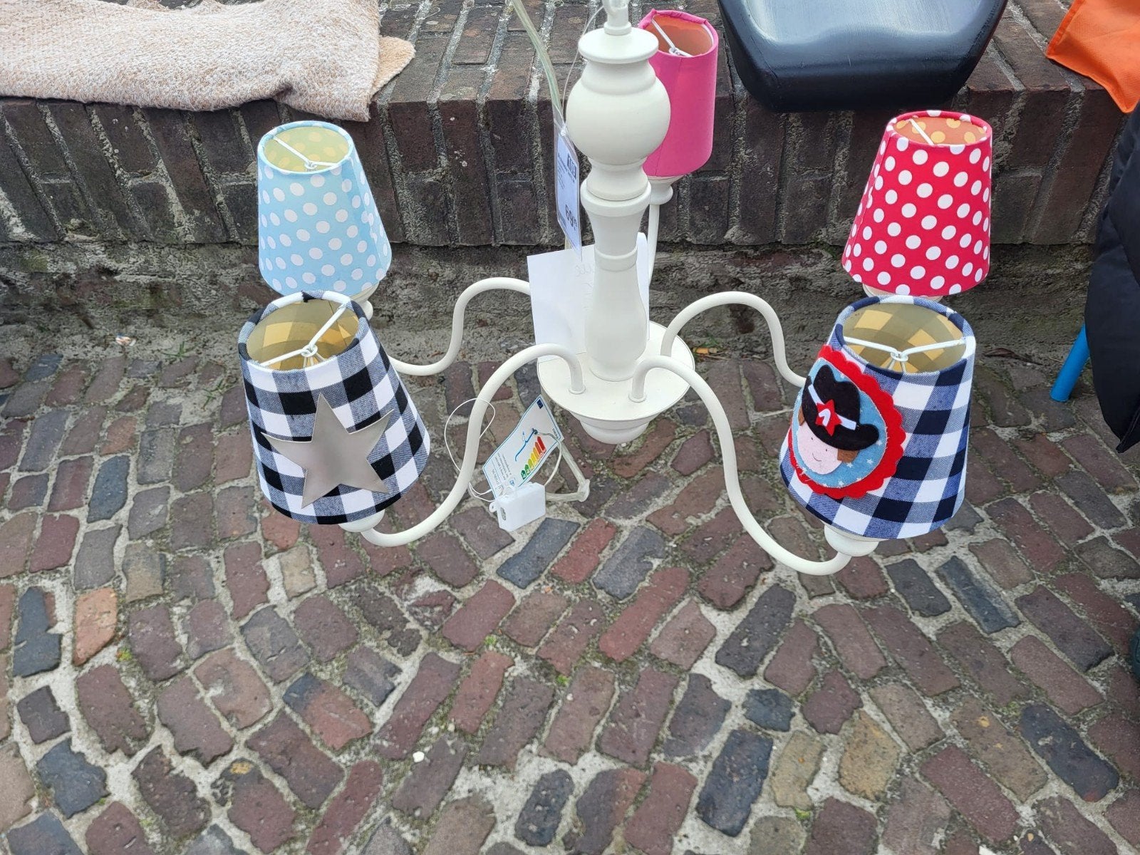 Nieuwe hanglamp voor kinderkamer - vrolijk design, Ophalen of Verzenden, Nieuw, Metaal, Vrolijk, speels, kinderkamer