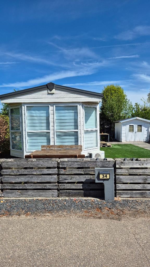 Mooi chalet in Overloon, Tot en met 6