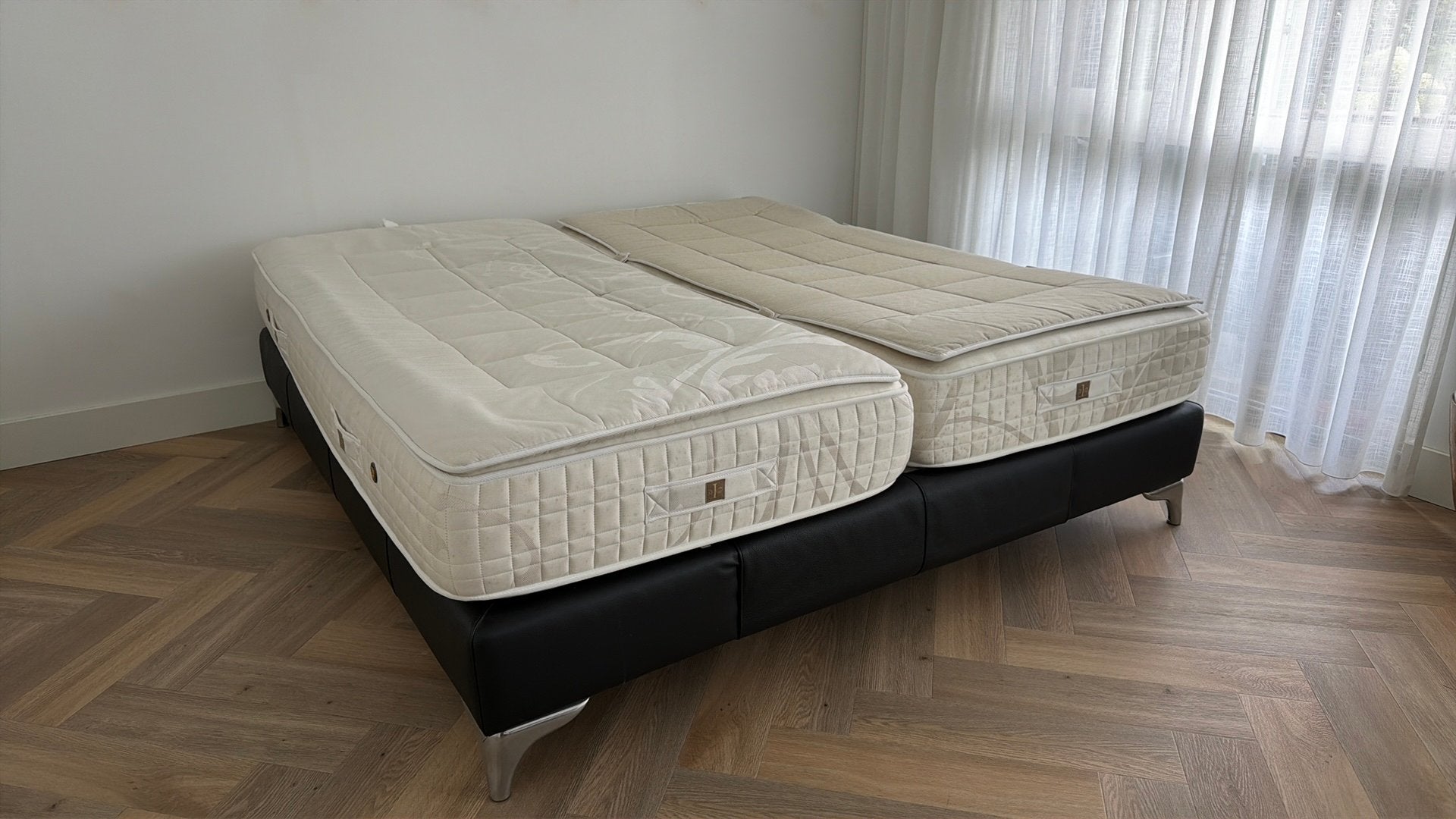Prachtige boxspring Coco Treca Interiors Paris 200 x 220 cm, Ophalen, Gebruikt, Tweepersoons, Overige maten