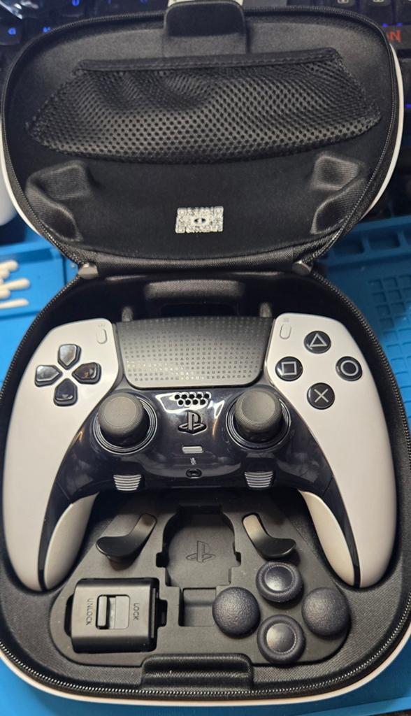 PS5 DualSense Edge met TMR 720 sticks compleet nieuw, Spelcomputers en Games, Games | Sony PlayStation 5, 1 speler, Ophalen of Verzenden
