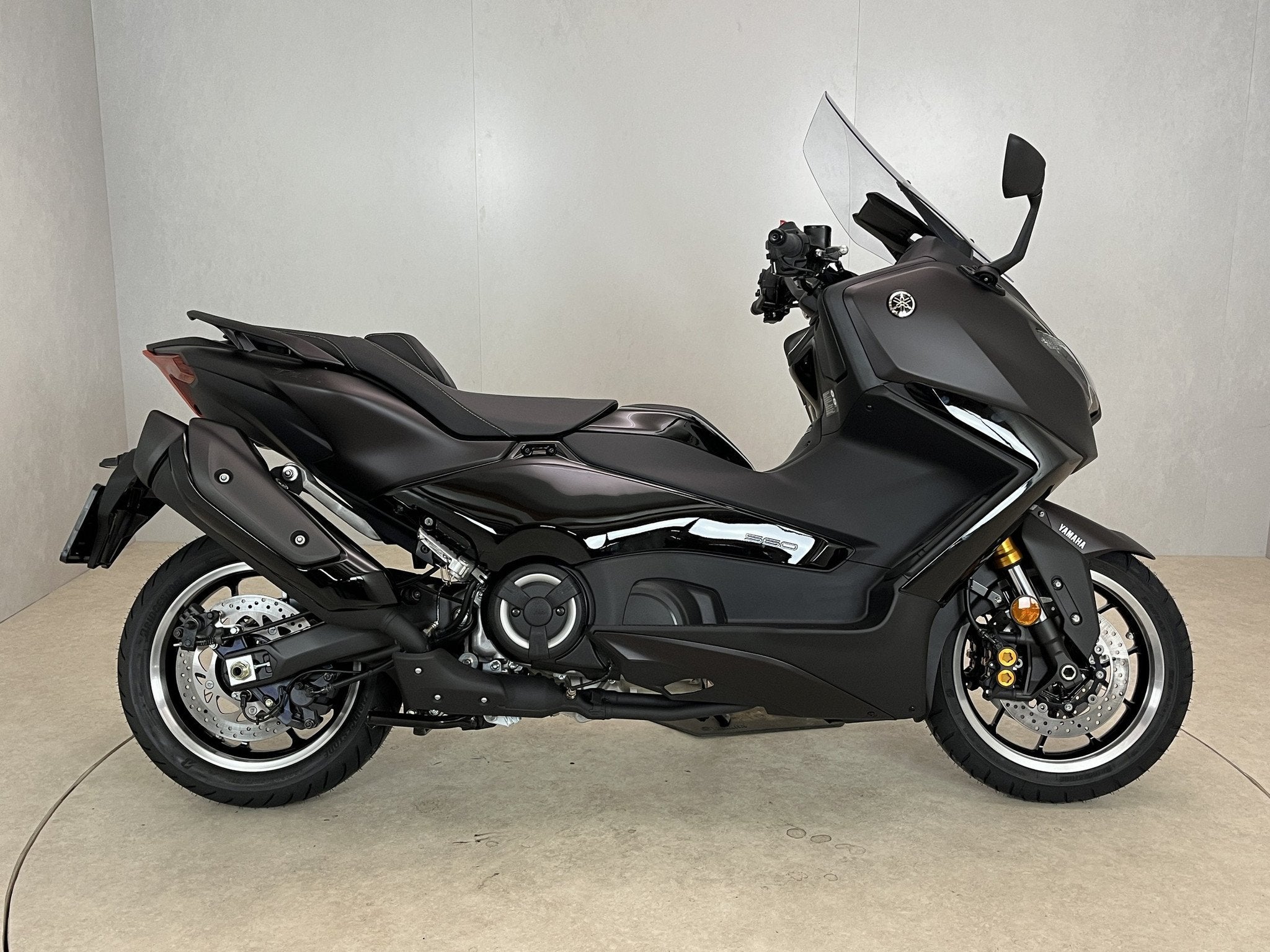 Yamaha T MAX 560 TECH MAX ABS (bj 2026), Motoren, Motoren | Yamaha, Scooter, Klantenservice@yamaha-motor.nl, Koolhovenlaan 101
1119 NC  Schiphol-Rijk, NL