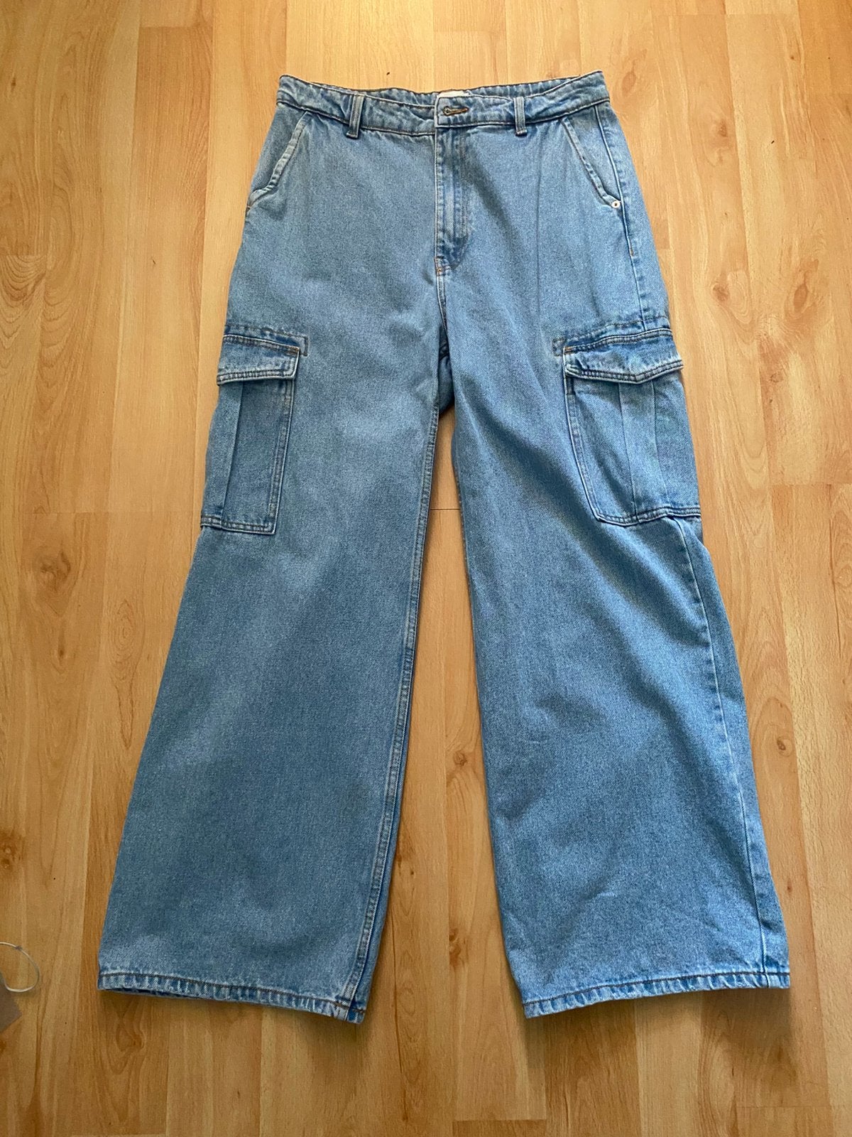 ONLY wide cargo jeans, high waist, lichtblauw, maat 32/32, Ophalen of Verzenden, Zo goed als nieuw, Blauw, W30 - W32 (confectie 38/40)
