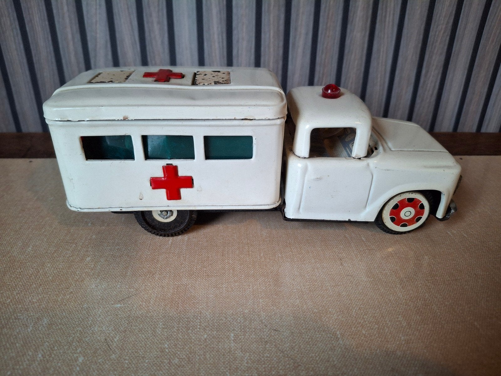 Blikken Ambulance, Ophalen of Verzenden