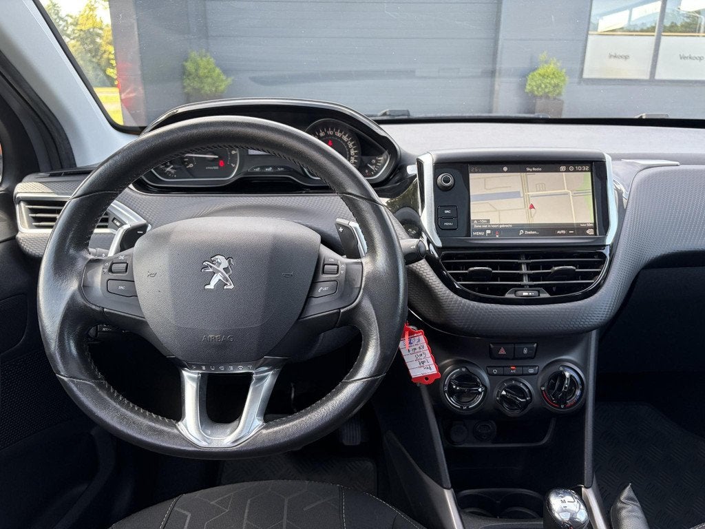 Peugeot 2008 1.2 PureTech Active 2e EigenaarDealer Onderhoud, Auto's, Peugeot, Euro 5, 1199 cc, 82 pk, 770 kg