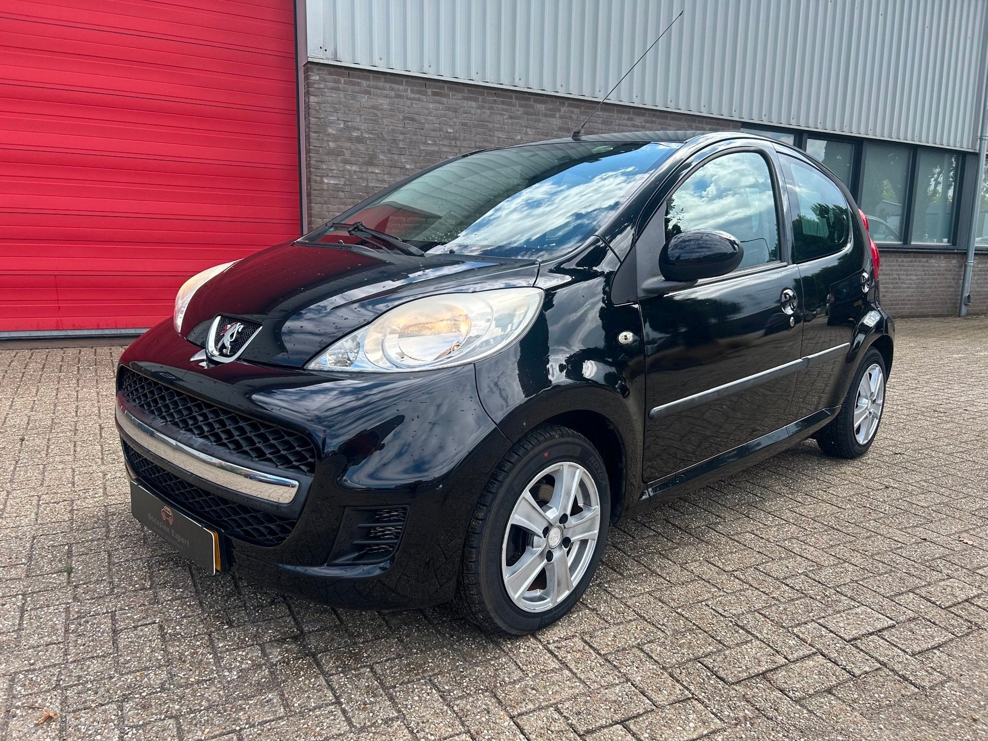 Peugeot 107 1.0-12V XR Airco Toerenteller elec rmn, Auto's, Voorwielaandrijving, Euro 5, Stof, Gebruikt