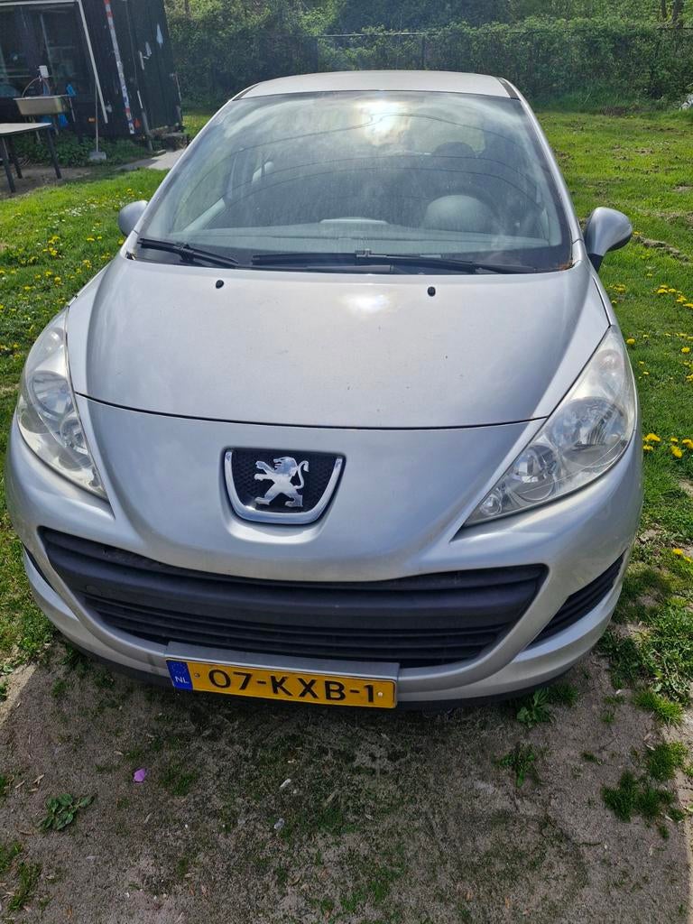 Peugeot 207 1.4 VTI 16V 5DRS 2010 Grijs  nieuwe apk lpg gas, Auto's, Stof, Origineel Nederlands, Overige kleuren, Handgeschakeld