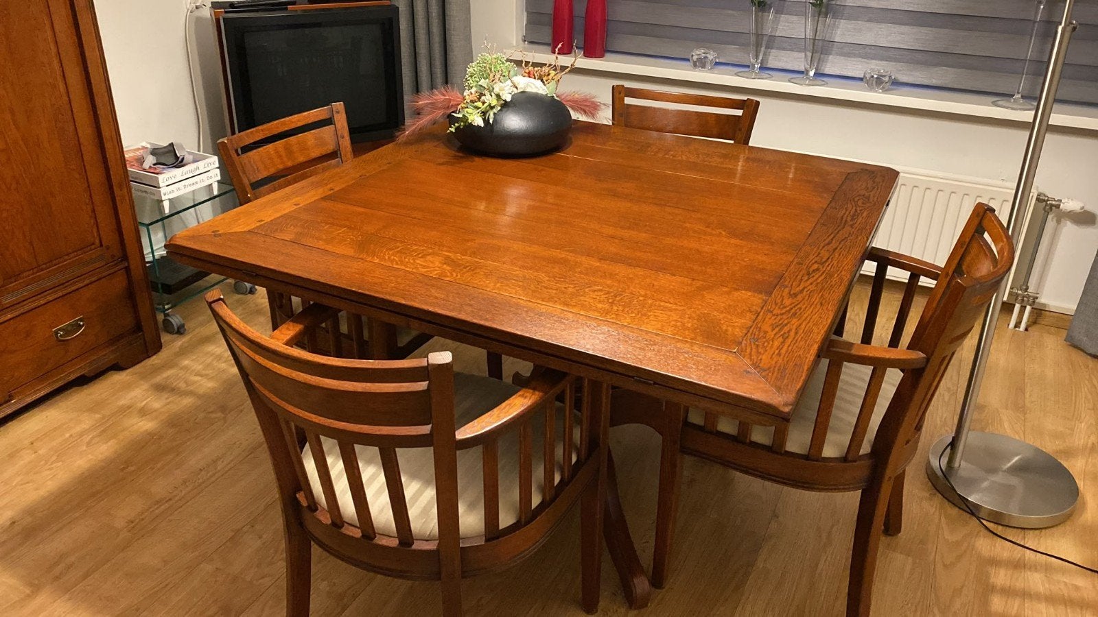 Super vernuftige Eiken vergrootbare eettafel met 4 stoelen, Ophalen, 100 tot 150 cm, Rond, 200 cm of meer