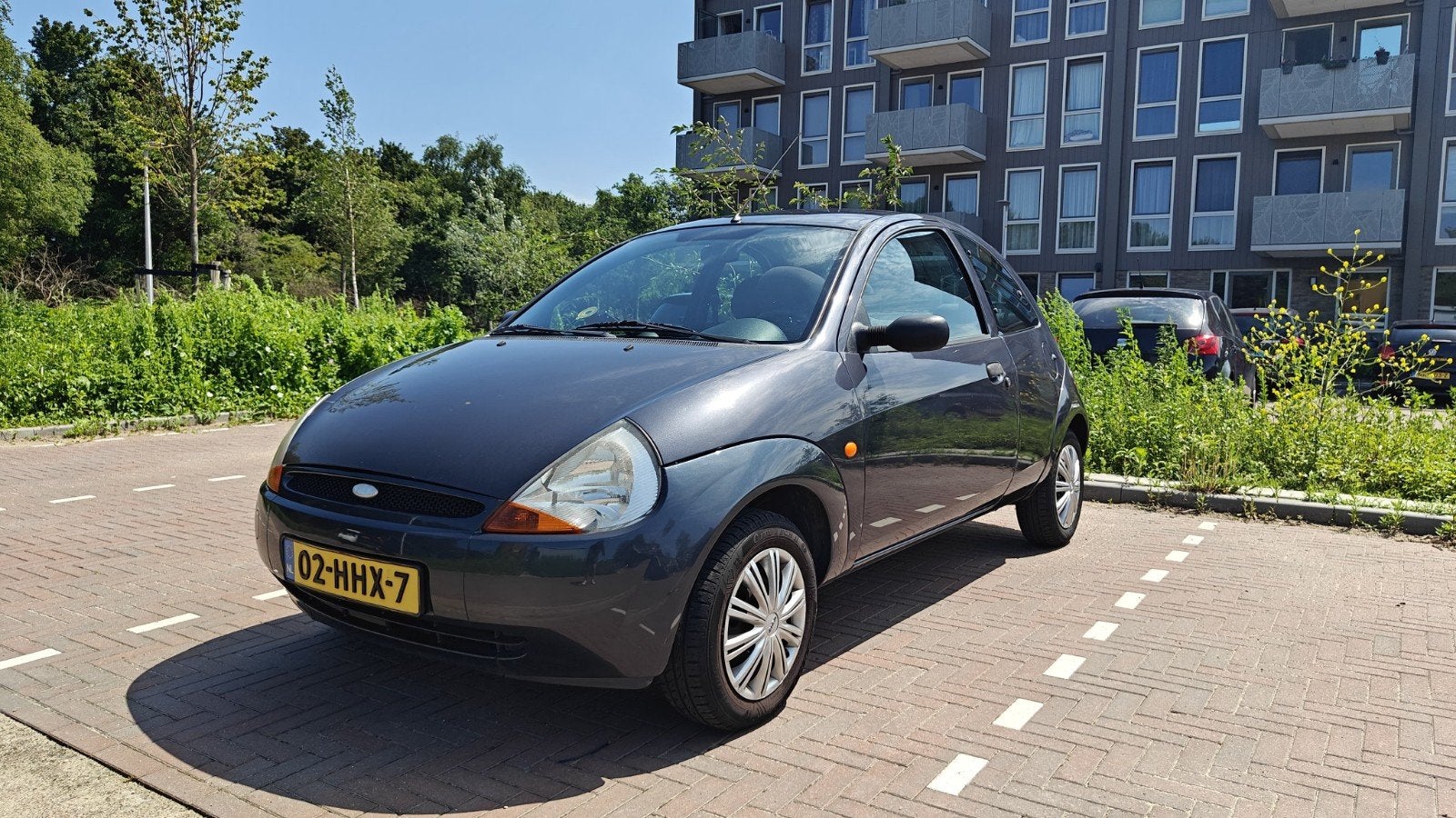 Ford Ka 1.3 I 2008 Grijs | Airco | 111.452 km | APK tot Dec, Auto's, Ford, Voorwielaandrijving, 1299 cc, 31 €/maand, 4 cilinders