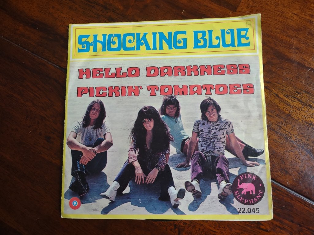 Single - Shocking Blue - Hello Darkness, Ophalen of Verzenden, Zo goed als nieuw, Pop