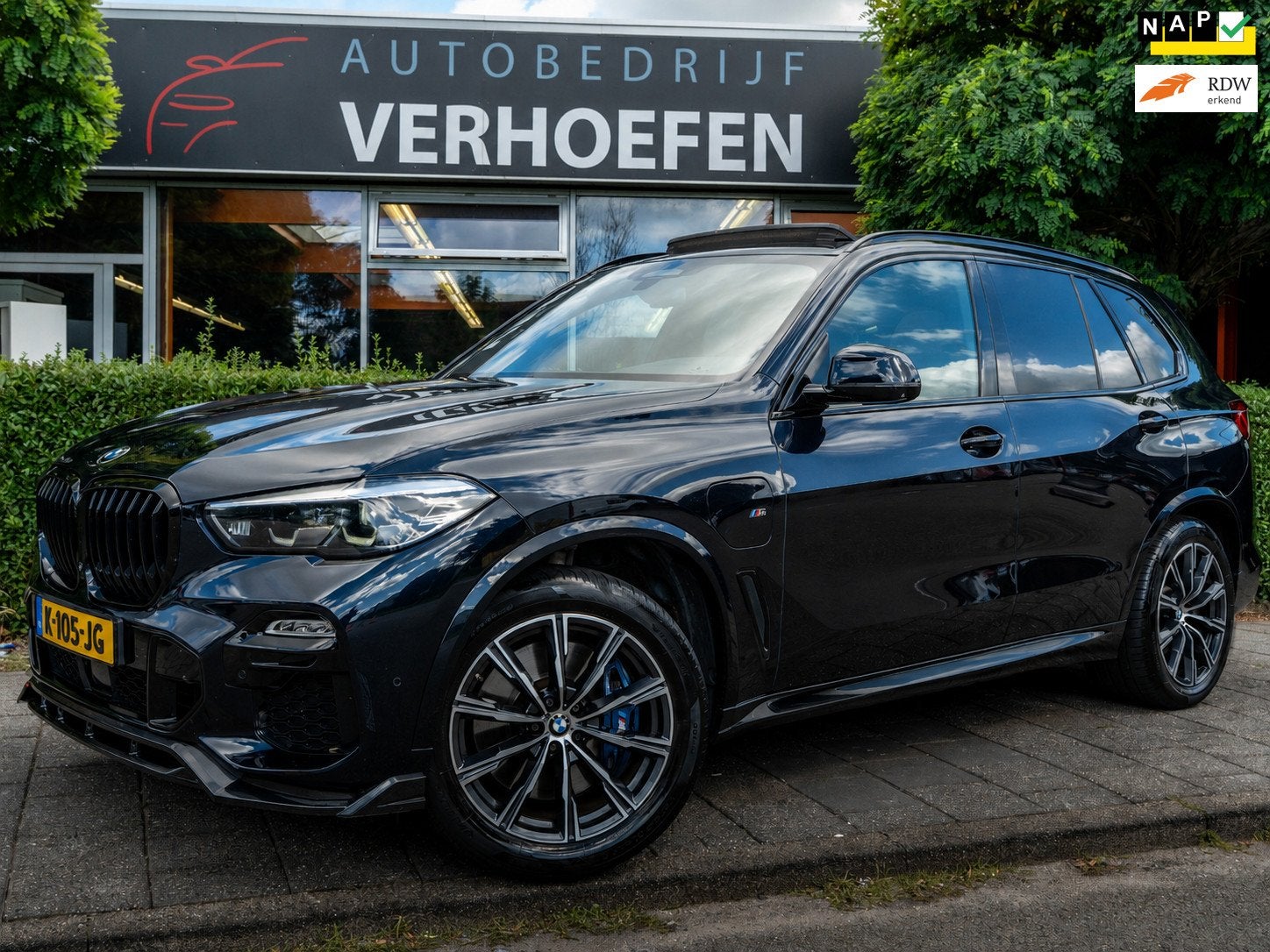 BMW X5 XDrive45e High Executive - PANORAMA - APPLE CARPLAY -
