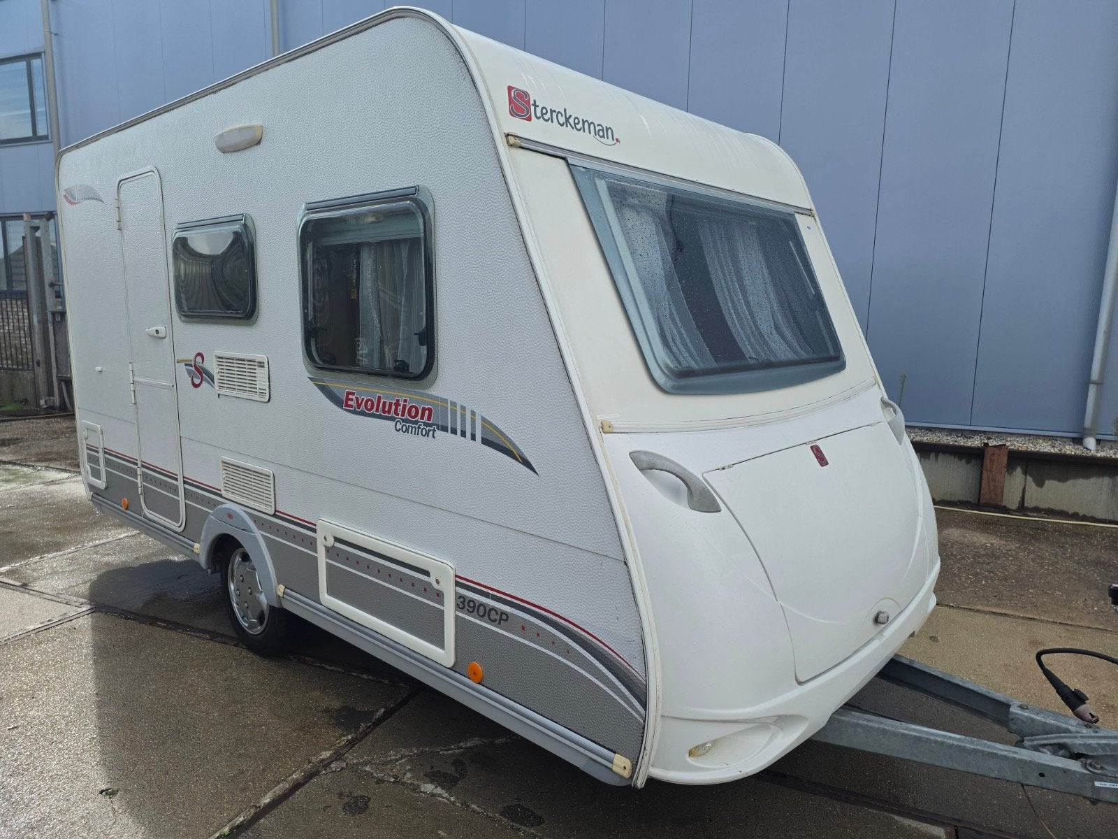 Sterckeman 390 CP,Movervolautomatisch,Voortent,Fietsendrager, Caravans en Kamperen, Caravans, Sterckeman, Dwarsbed, Bedrijf, Treinzit