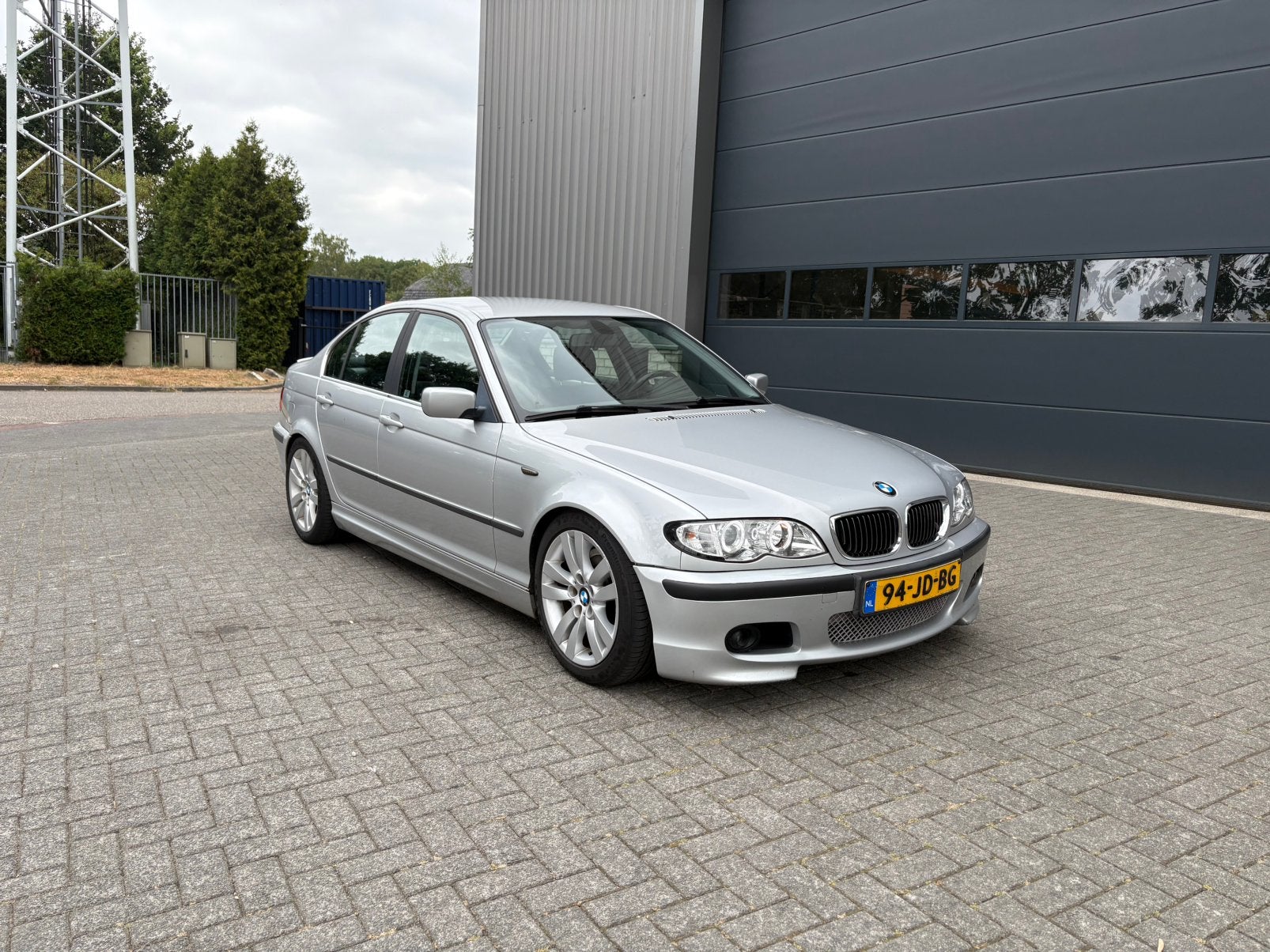 BMW E46 325i Titansilber, Auto's, BMW, Particulier, 3-Serie, ABS, Airbags, Airconditioning, Alarm, Automatische klimaatregeling