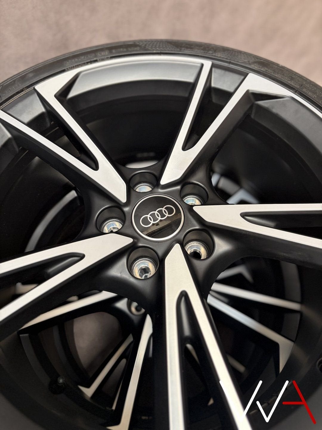 19'' Audi A3 S3 Falx velgen origineel NIEUW 8V, 19 inch, -, -, Banden en Velgen