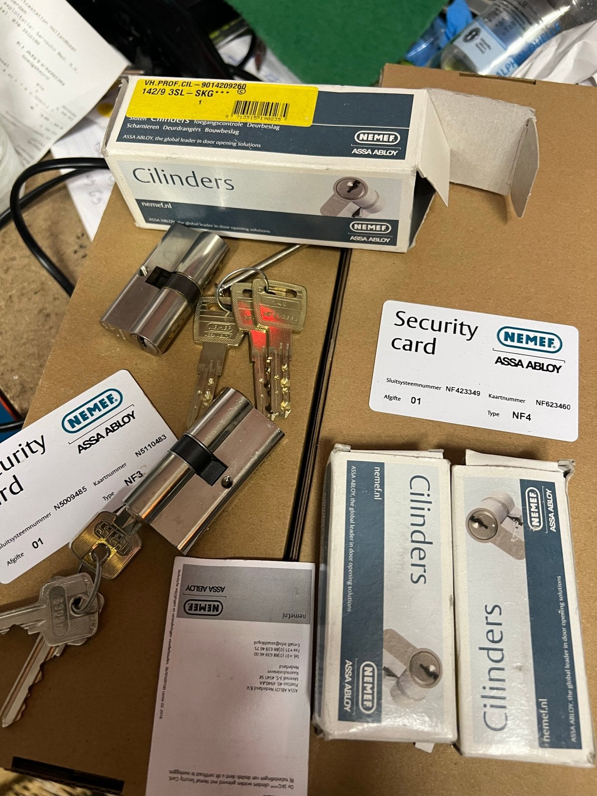 NEMEF ASSA ABLOY Cilindersloten met Security Card, Nl, Ophalen of Verzenden, Zo goed als nieuw, Slot