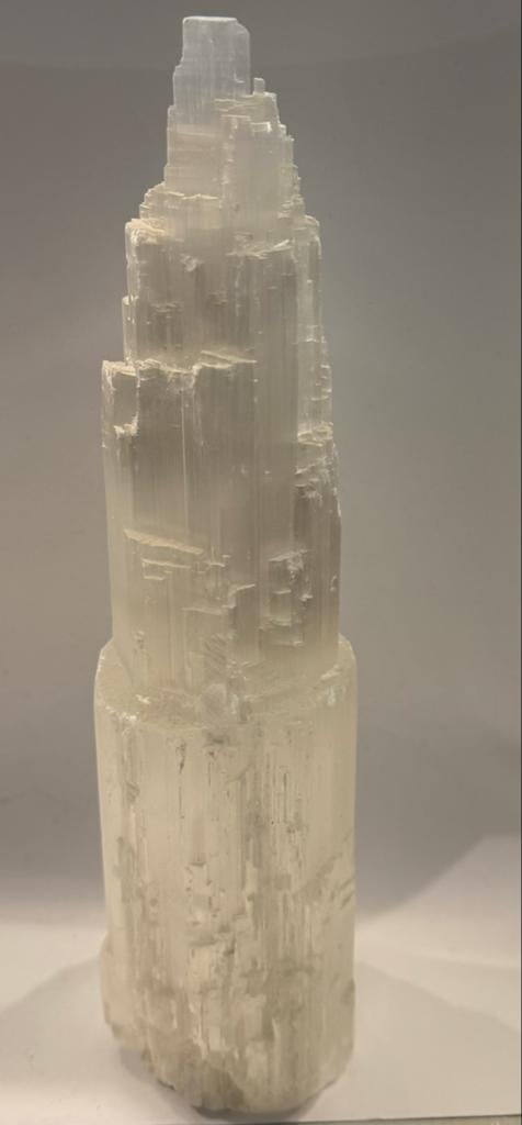 Seleniet Toren - Natuurlijke Kristal Decoratie 24,6 cm hoog, Ophalen of Verzenden, Mineraal
