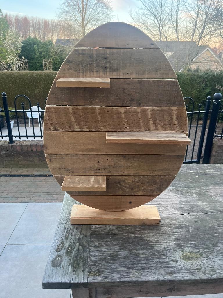Decoratie houten paasei, Ophalen, Zo goed als nieuw