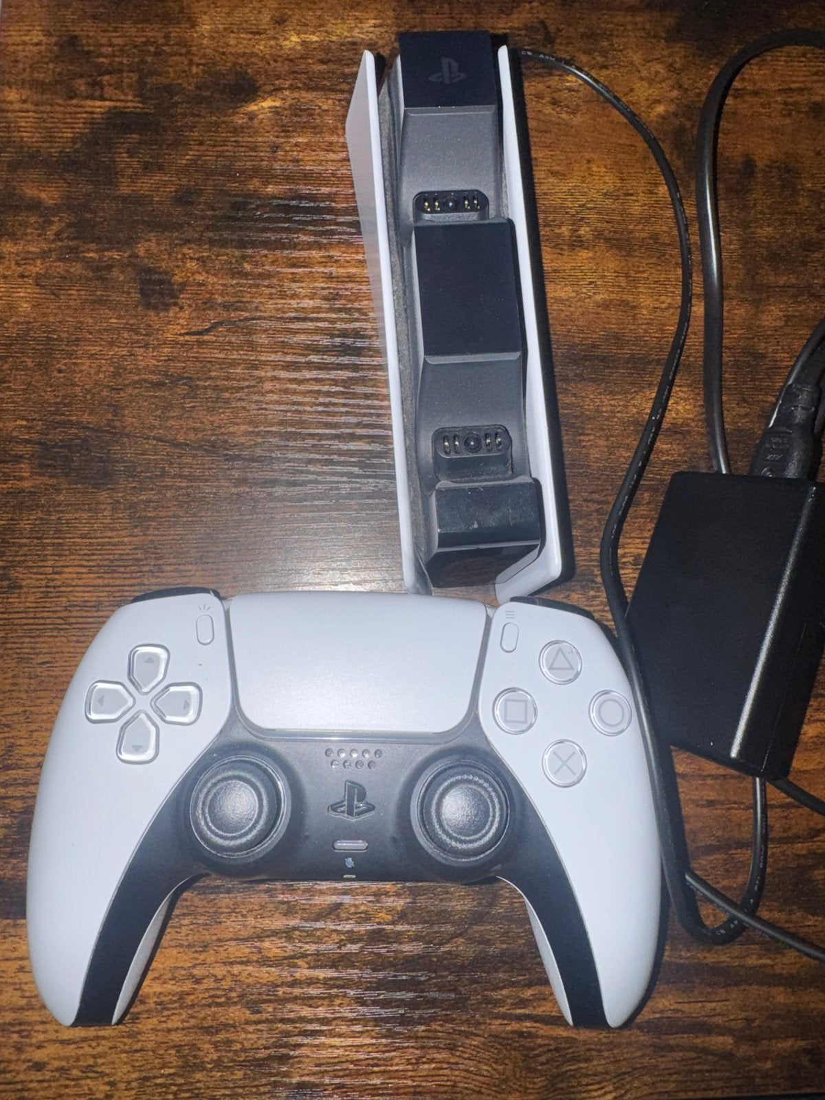 Playstation 5 dualsense controller (incl Sony oplaadstation), Ophalen of Verzenden, Zo goed als nieuw