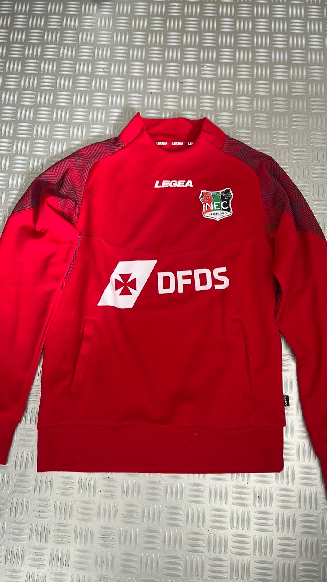 Nec Nijmegen voetbaltrui maat S, Maat S, Ophalen of Verzenden, Gebruikt, Shirt