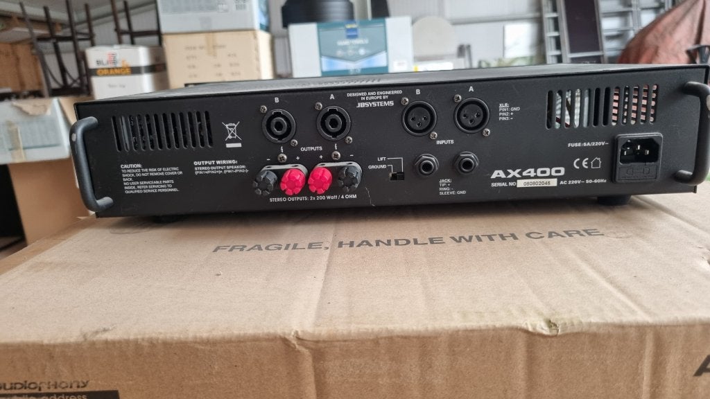 2 x versterker JB Systems AX400, Audio, Tv en Foto, Overige merken, Gebruikt, Ophalen of Verzenden, 120 watt of meer