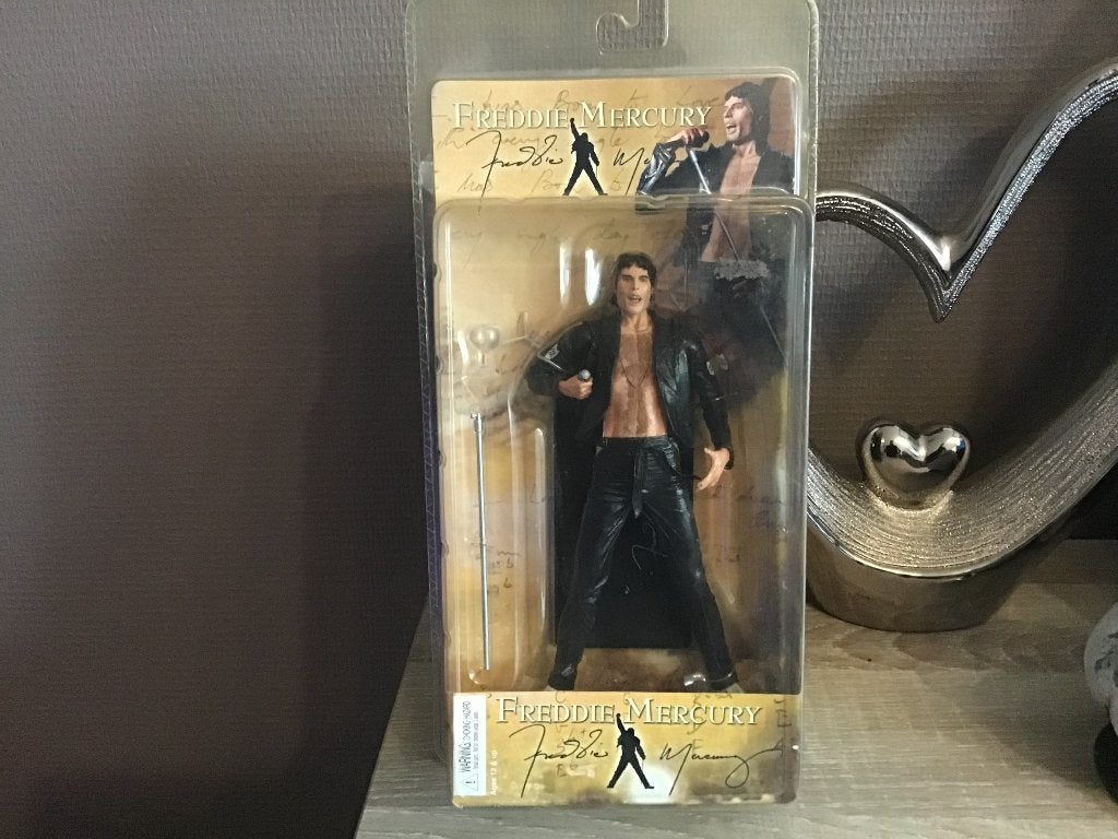Queen Freddie mercury gesloten verpakking., Ophalen of Verzenden, Nieuw, Actiefiguur of Pop