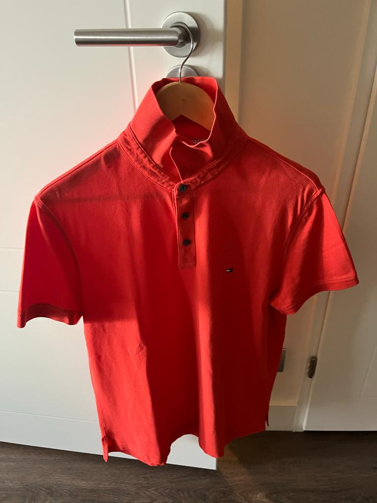 Nieuwe Tommy Hilfiger polo - Rood - Maat L, Kleding | Heren, Polo's, Ophalen of Verzenden, Zo goed als nieuw, Maat 52/54 (L), Rood