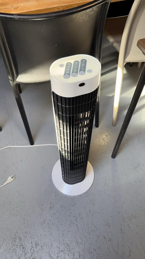 Toren ventilator, Ophalen, Zo goed als nieuw, Torenventilator