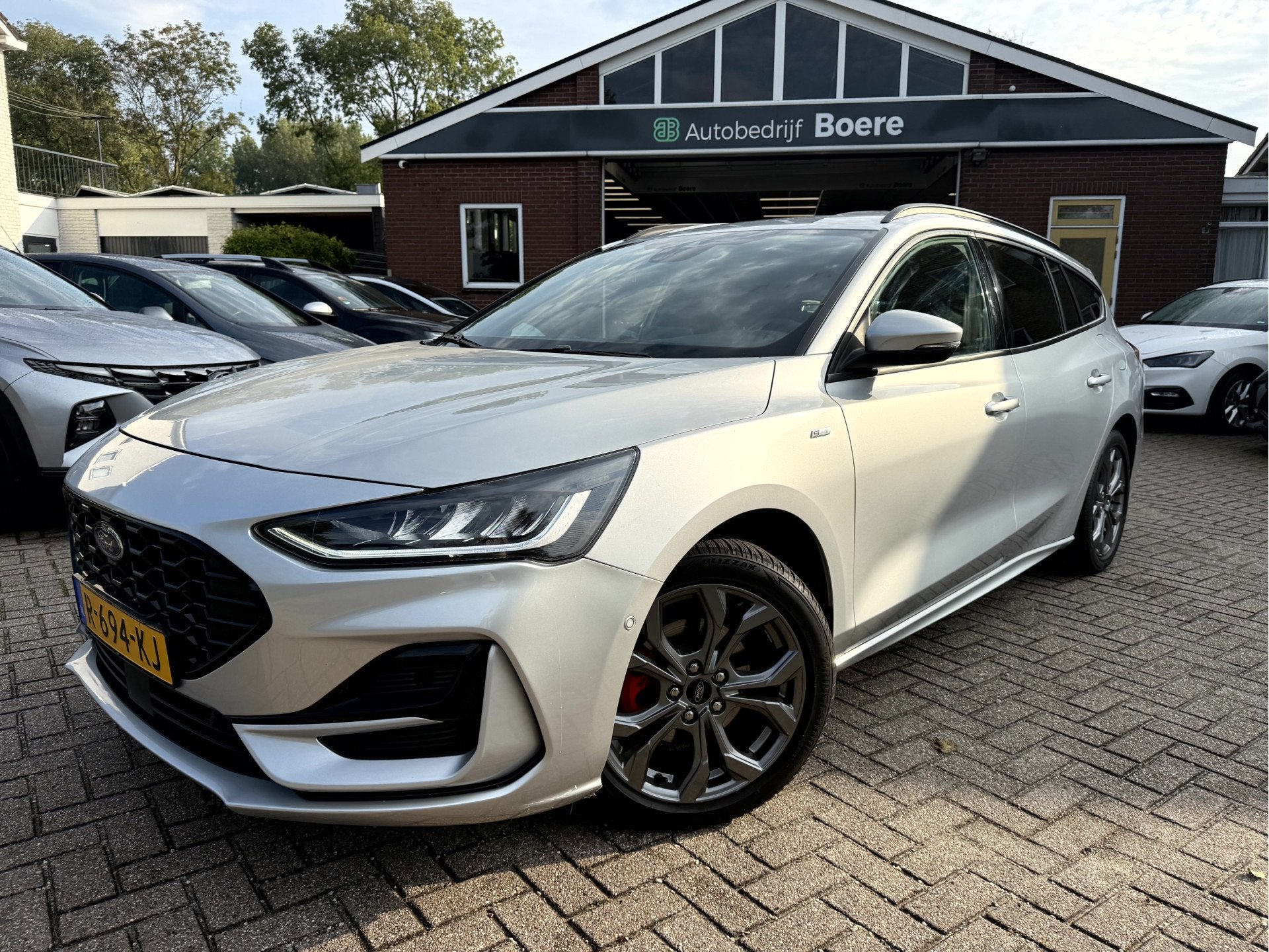 Ford FOCUS Wagon 1.0 EcoBoost Hybrid ST Line X Winterpakket,, Dealer onderhouden, Stof, Gebruikt, Automatische klimaatregeling