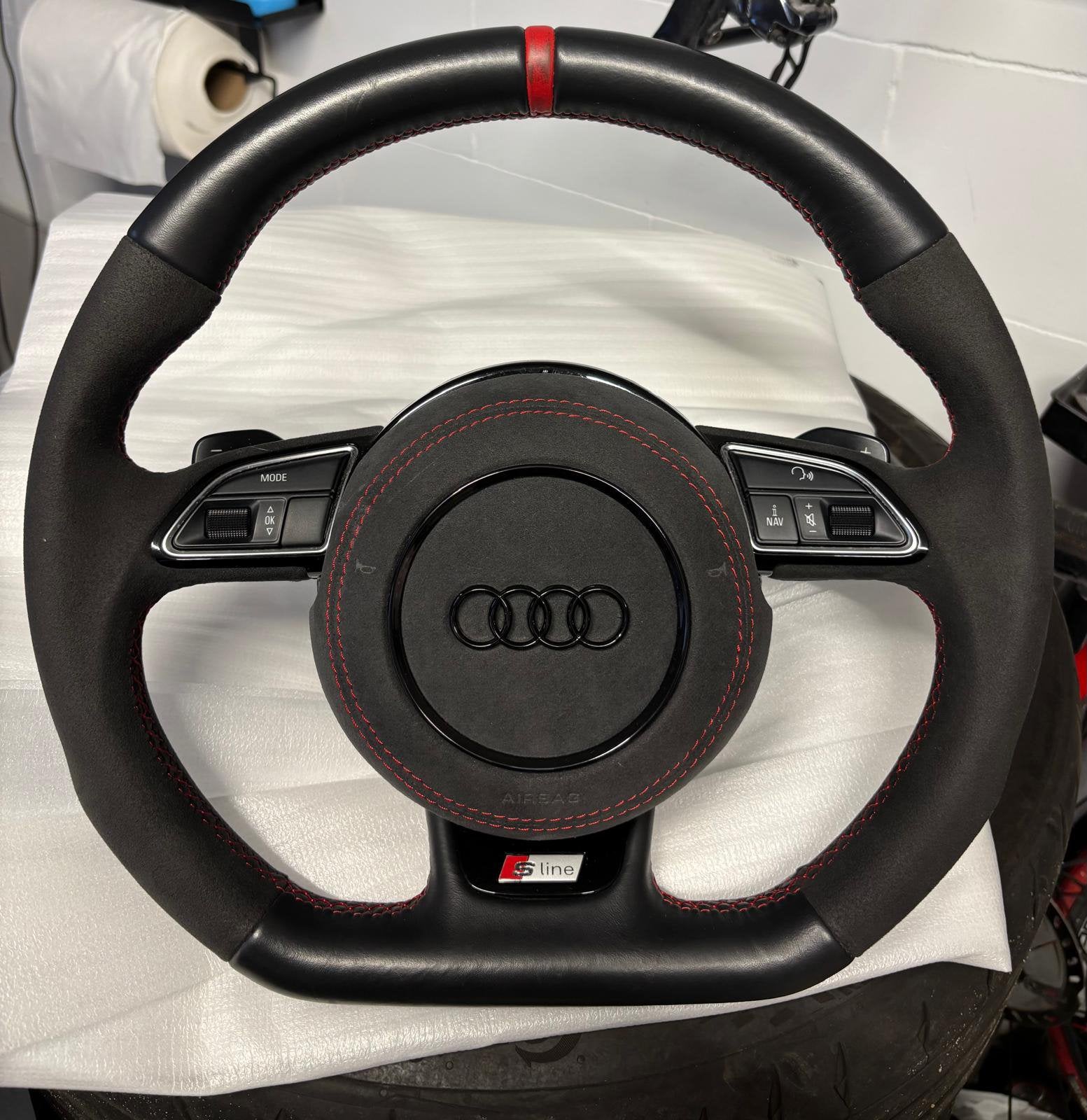 Audi S-Line Sportstuur | Afgevlakt | Alcantara Leder | A3 8P, Ophalen of Verzenden, Gebruikt, Audi