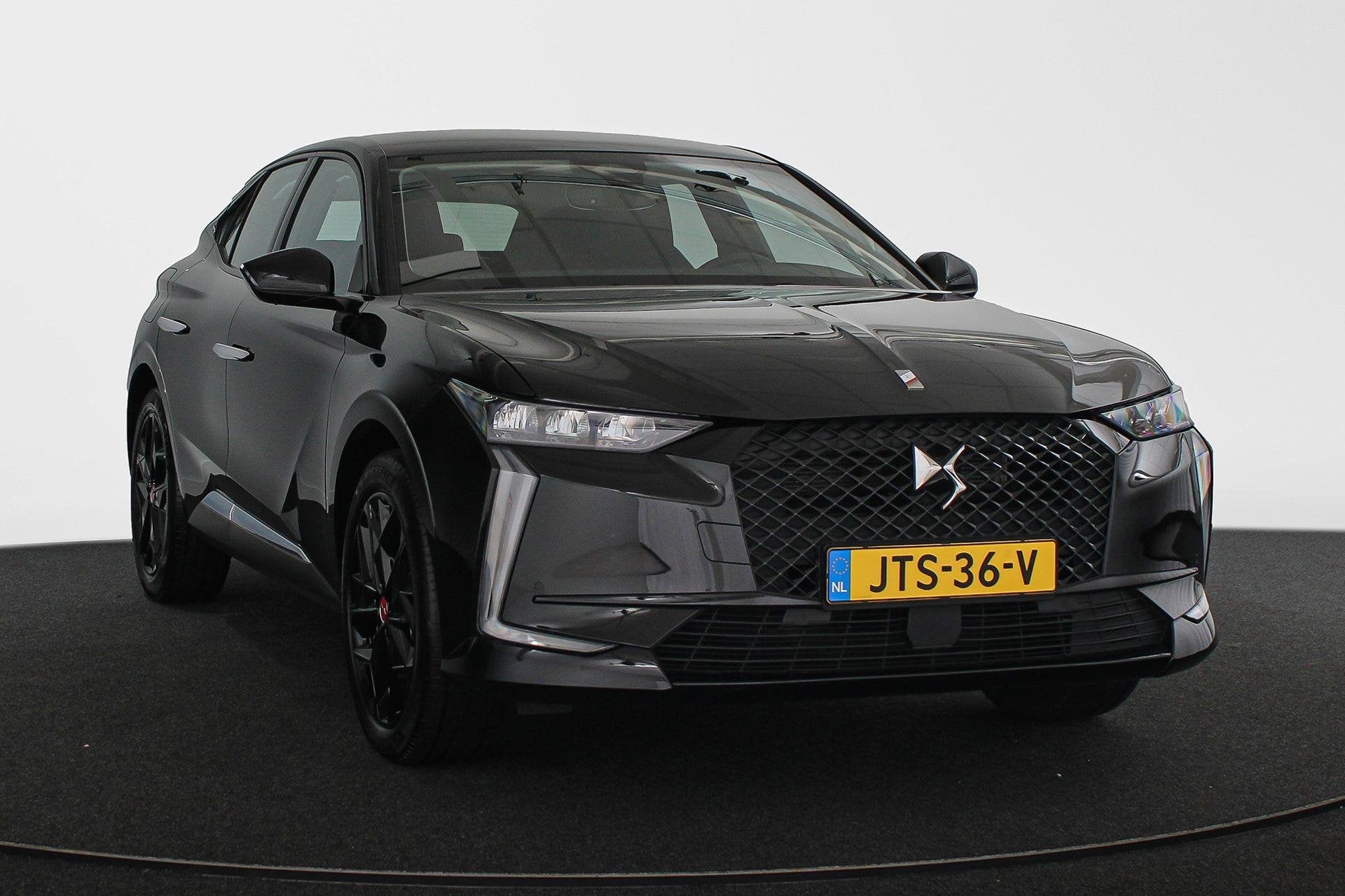 DS 4 E-Tense Performance Line SOH 98% Apple CarPlay Achterui, Auto's, DS, 77 km/l, Gebruikt, 4 cilinders, Zwart