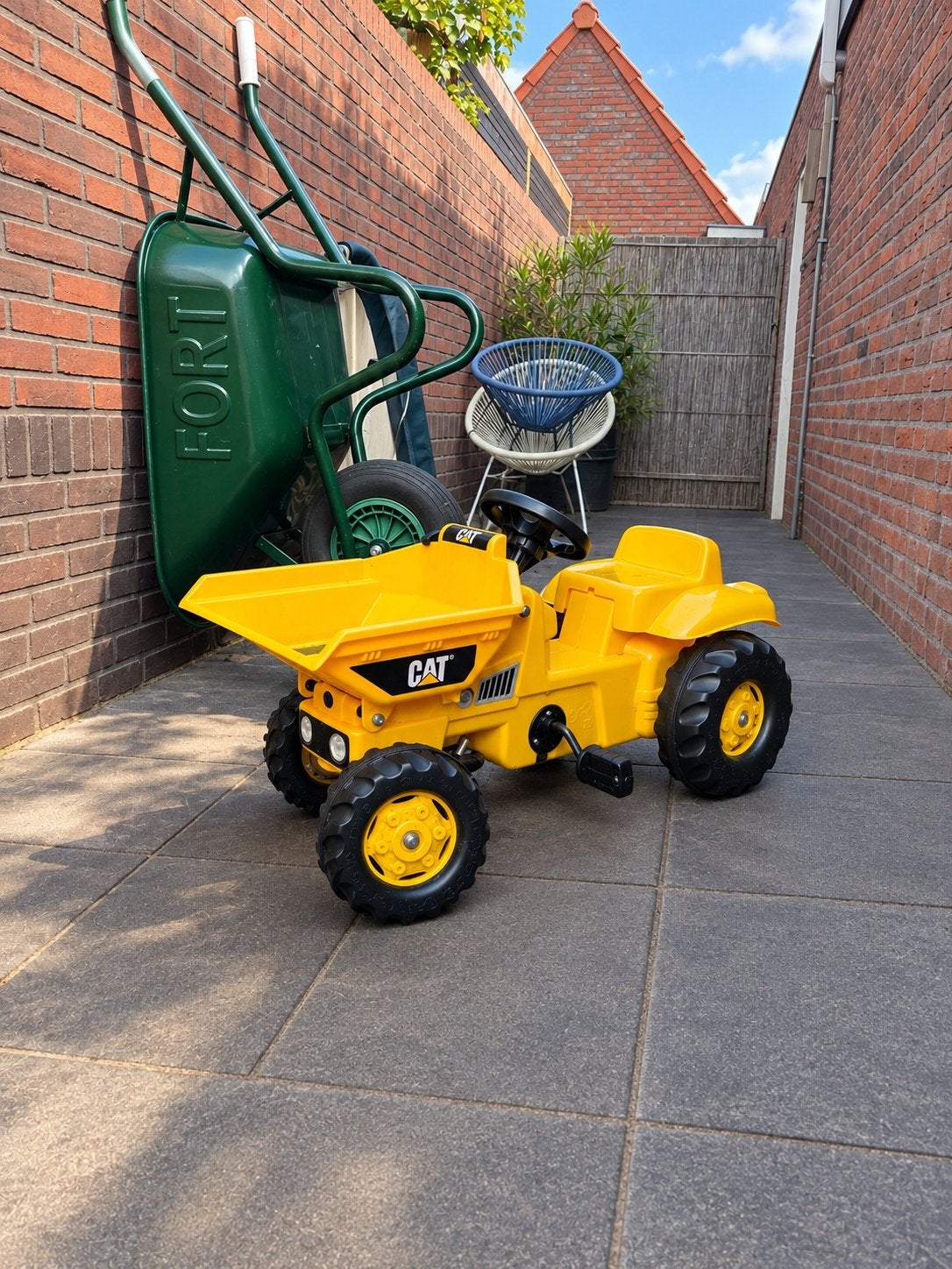CAT Dumper Trapauto - Geel, Kinderen en Baby's, Ophalen, Gebruikt, Trapvoertuig