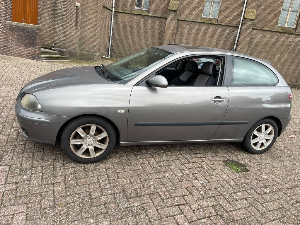 SEAT Ibiza 1.4-16V Sensation zo meenemen inruil auto, Auto's, 4 cilinders, Automatische klimaatregeling, Ibiza, Origineel Nederlands