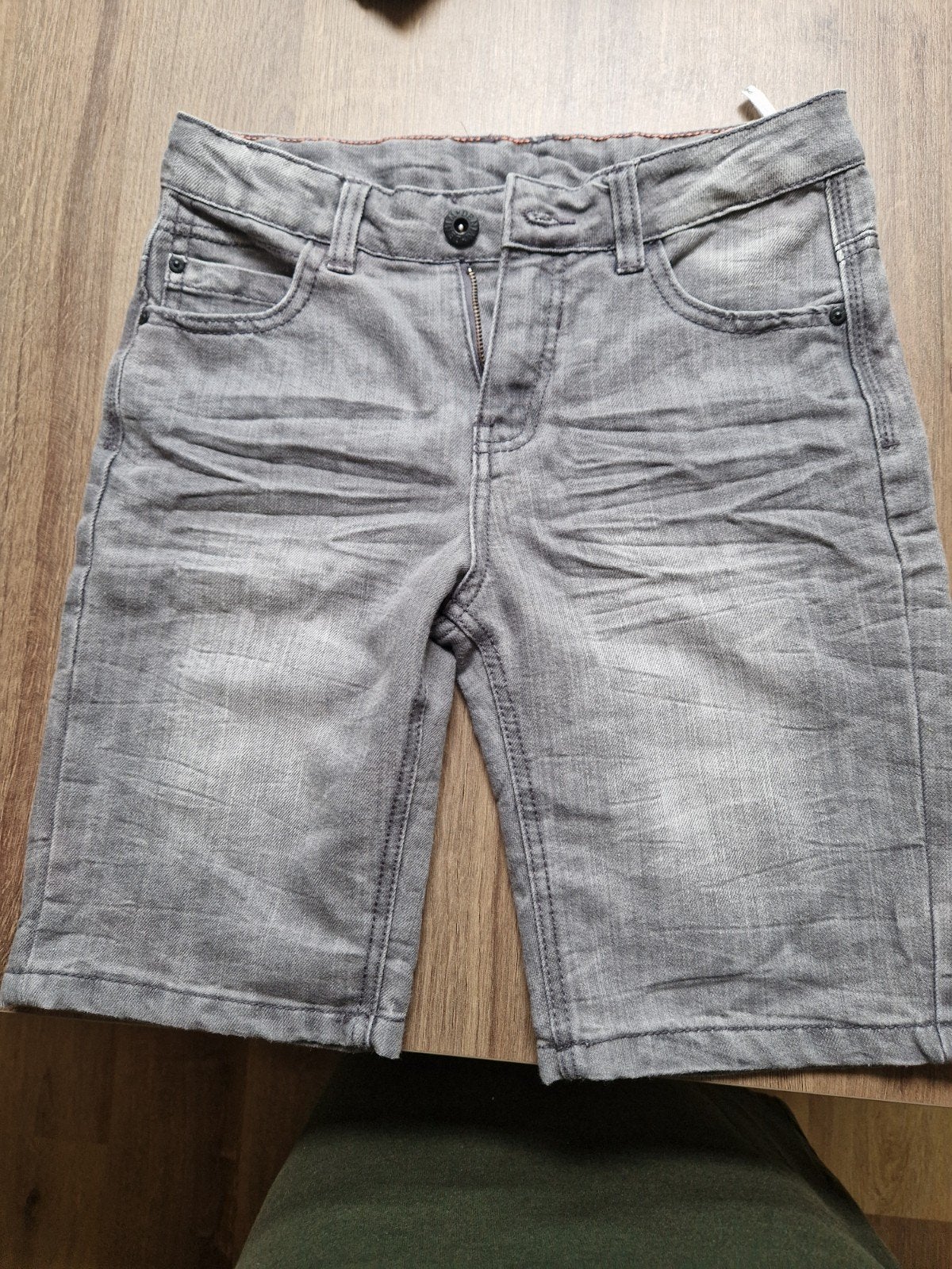 Grijze jeans korte broek maat 152, Ophalen of Verzenden, Zo goed als nieuw, Overige maten, Grijs