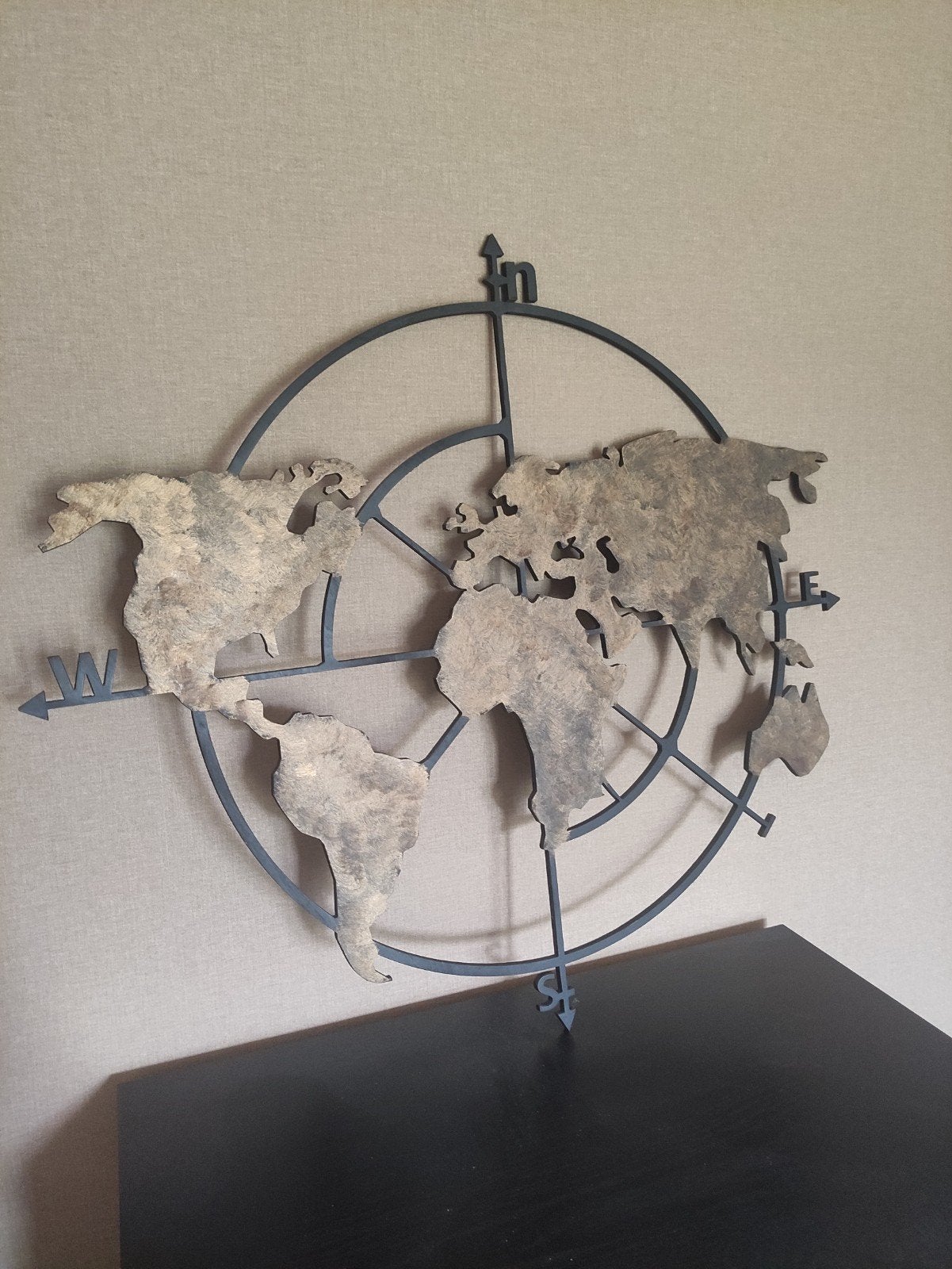 Industriële Wereldkaart Wanddecoratie - 91 cm Diameter, Ophalen of Verzenden, Metaal, Industrieel, Gebruikt
