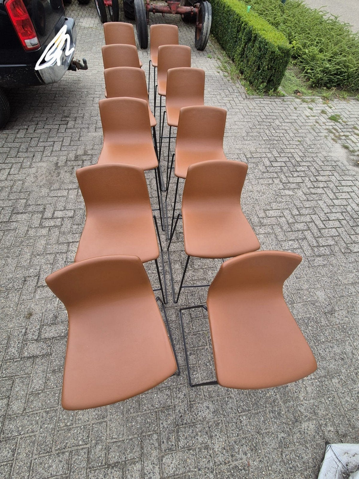 10 stuks Barkrukken echt leer, Arper Catifa 46, Ophalen, 60 tot 90 cm, Leer, Gebruikt
