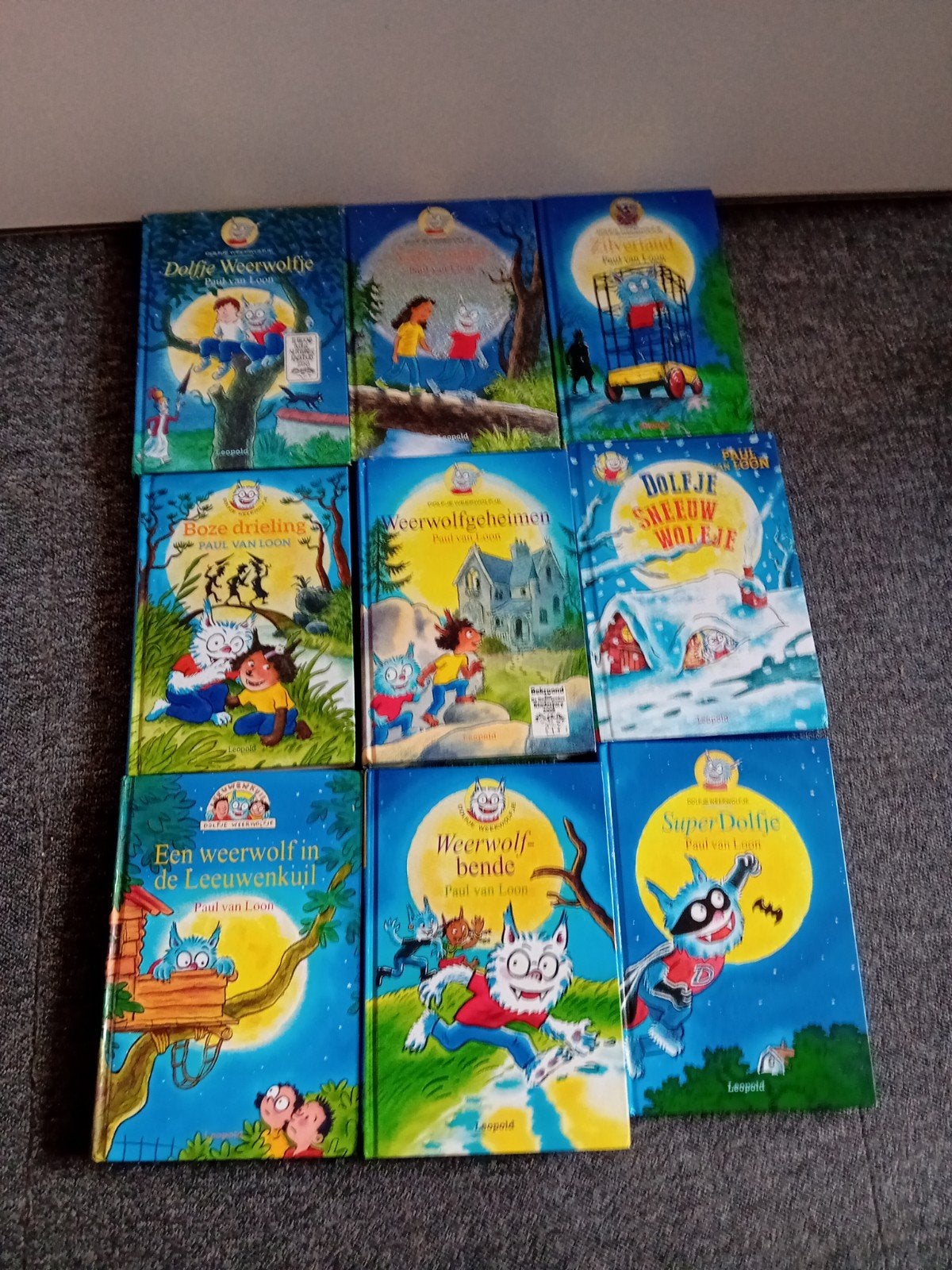 9 boeken Dolfje Weerwolfje van Paul van Loon, Ophalen of Verzenden, Gelezen, Paul van Loon, Fictie algemeen