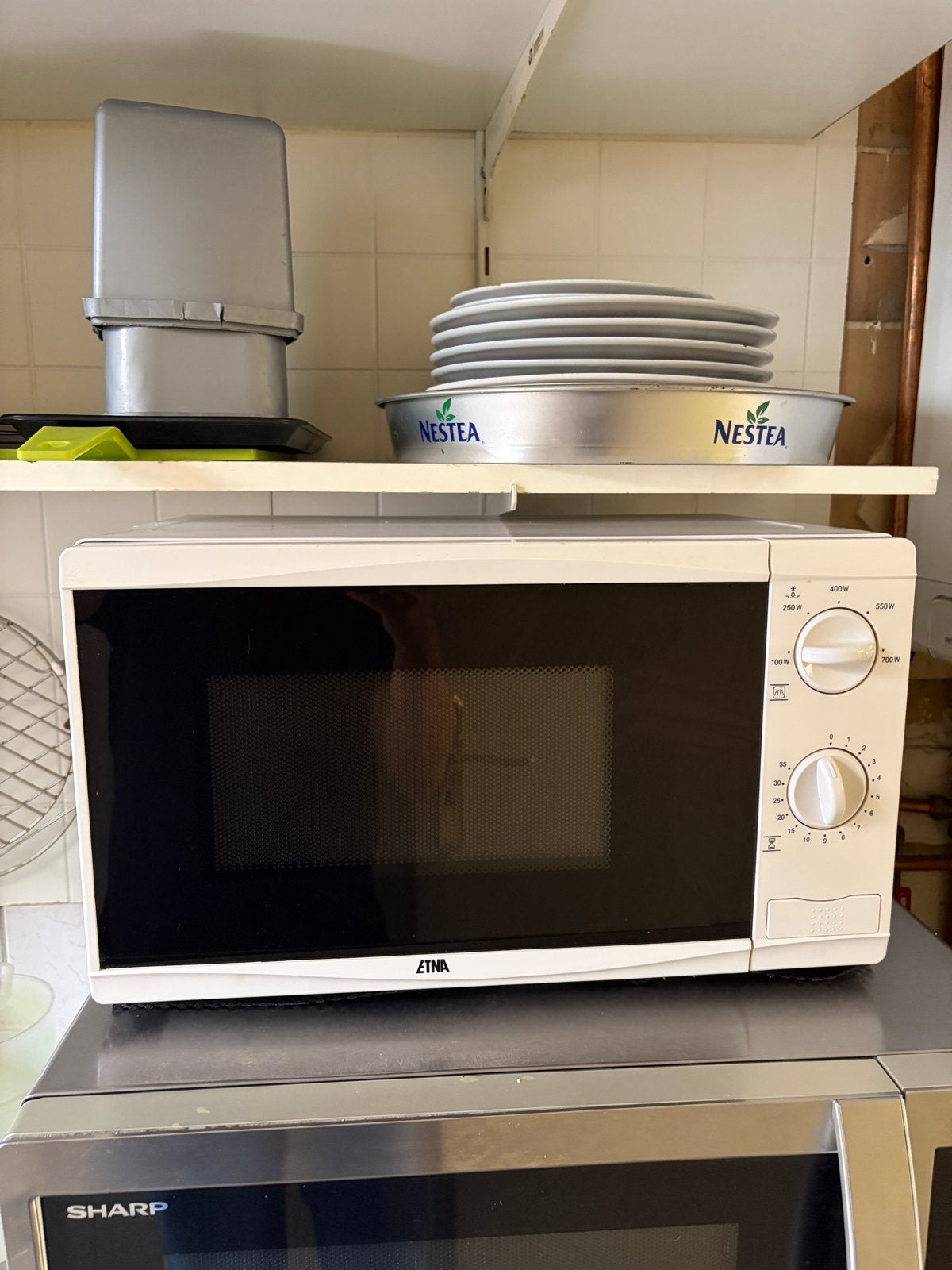 ETNA Magnetron - Wit, Vrijstaand, Witgoed en Apparatuur, Gebruikt, Ophalen of Verzenden, Magnetron, 45 tot 60 cm
