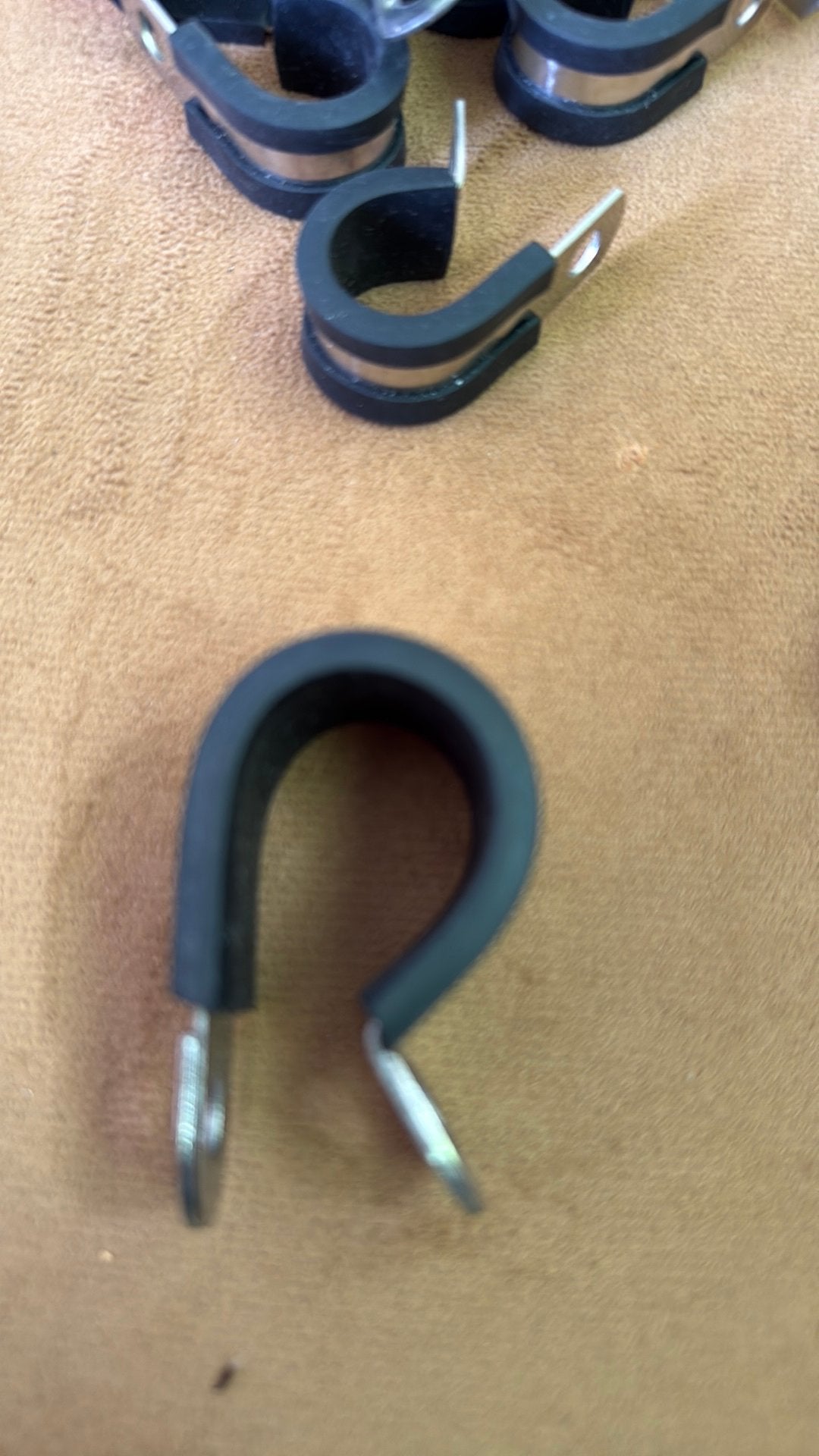 Leidingklem RVS met rubber inlage - 6 mm, Ophalen