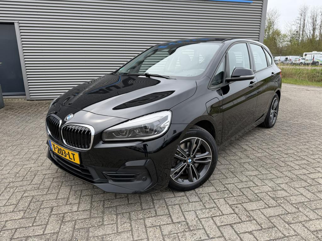 BMW 2 Serie Active Tourer 225xe iPerformance Executive Sport, Gebruikt, Met garantie (alle), Zwart, Bedrijf