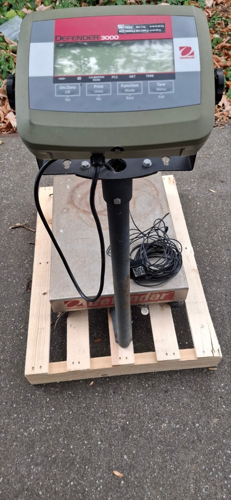 OHAUS Defender 3000 Digitale Weegschaal 150 kg, Ophalen, Gebruikt, Vloerweegschaal, 100 tot 200 kg