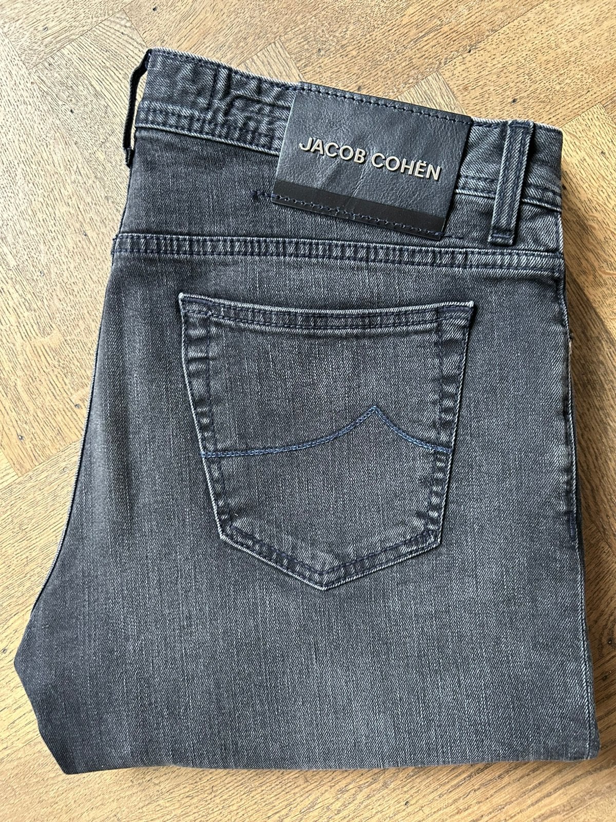 Jacob Cohen Bard jeans maat 36, ingekort, Ophalen of Verzenden, Gedragen, Grijs, W36 - W38 (confectie 52/54)