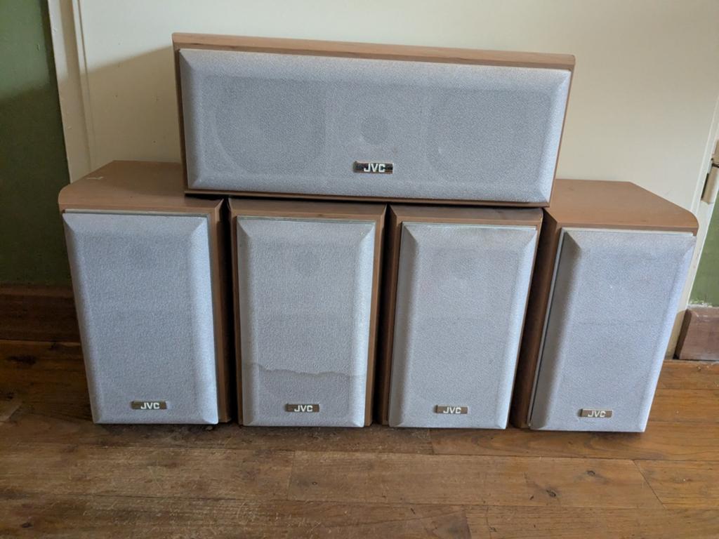 JVC Surround Sound Boxen met Lichte Schade, Ophalen, Gebruikt, Complete surroundset, JVC