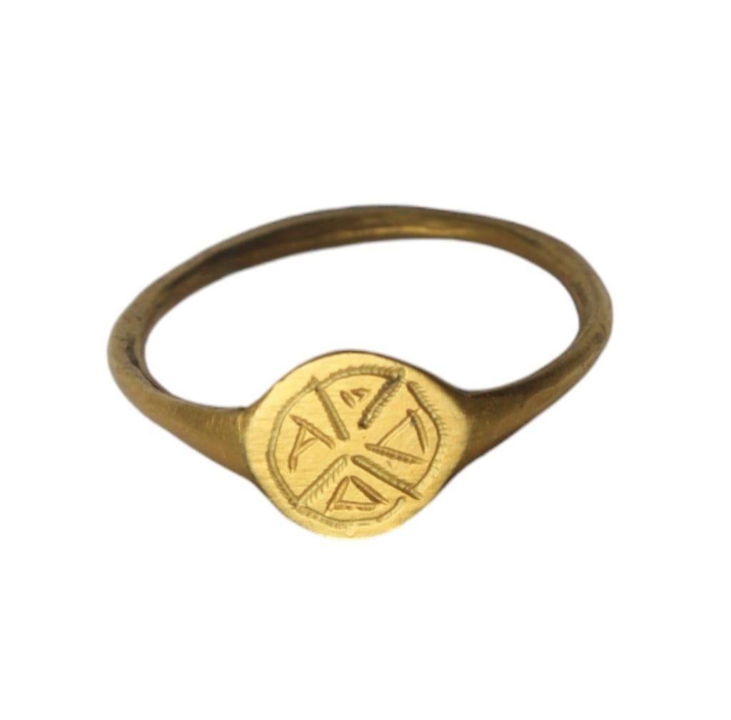 Bodemvondst middeleeuws gouden tempeliers ring, Verzenden, Goud