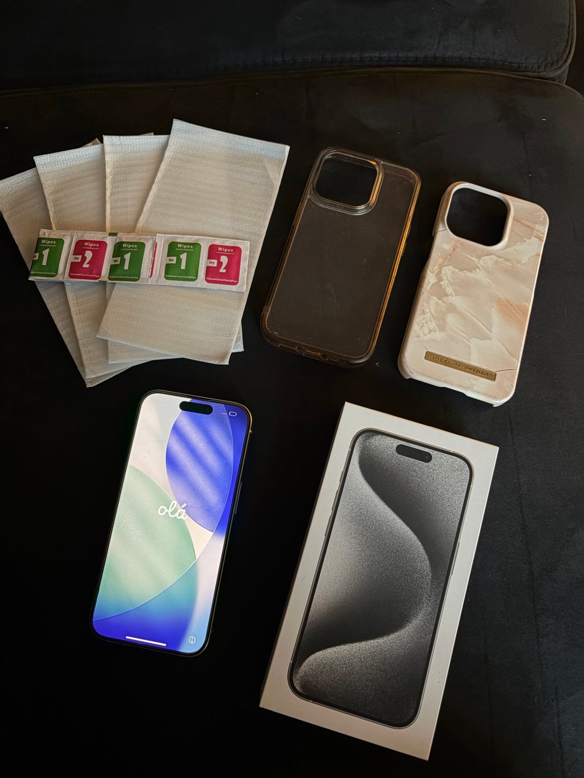 iPhone 15 Pro - Nette staat met accessoires, Telecommunicatie, Mobiele telefoons | Apple iPhone, Wit, Ophalen of Verzenden, 87 %
