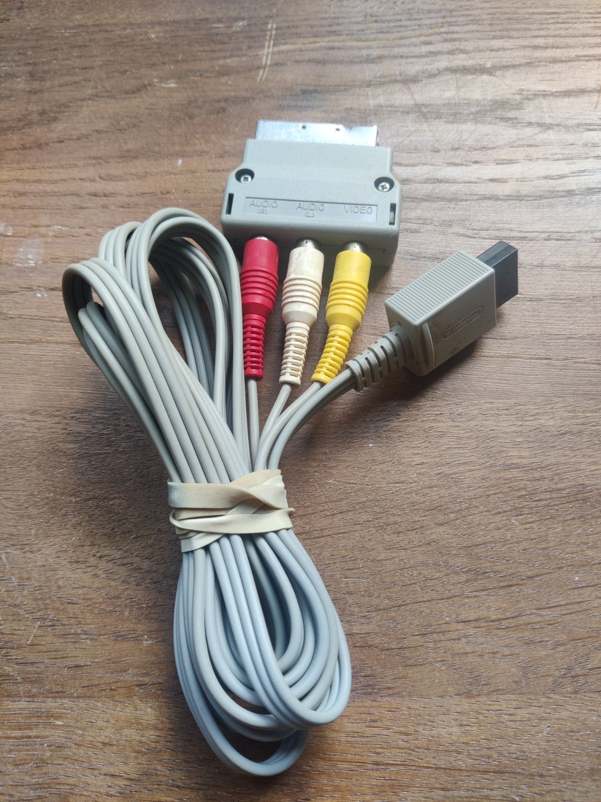 Nintendo Wii AV SCART Kabel - Composiet Adapter, Spelcomputers en Games, Gebruikt, Nintendo, Overige typen, Nintendo