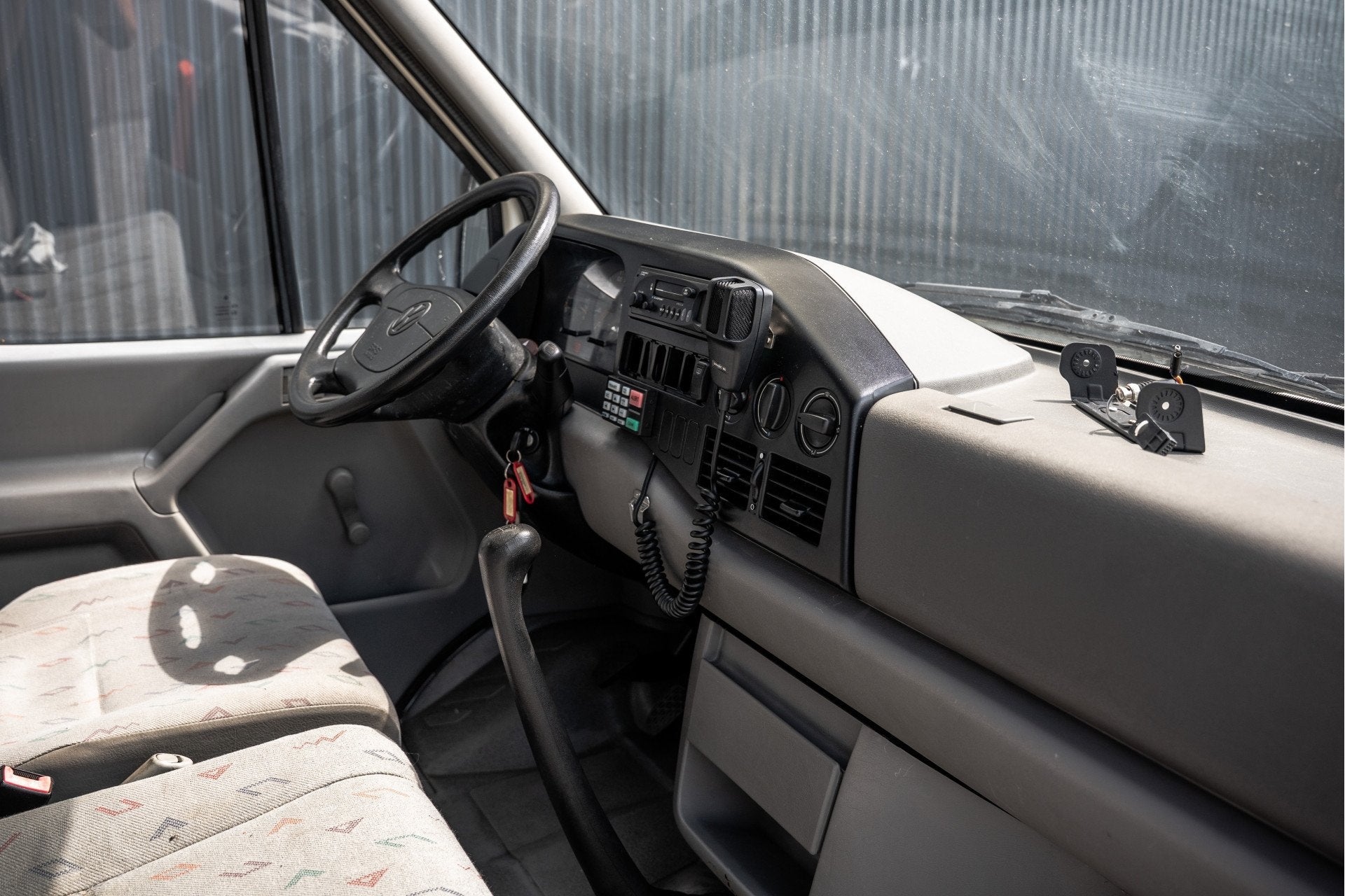 Volkswagen LT 2.5 TDI L2H2 | 47.859 KM | 6-Zits | DC | 1Ste, Auto's, Gebruikt, Volkswagen, 102 pk, Bedrijf