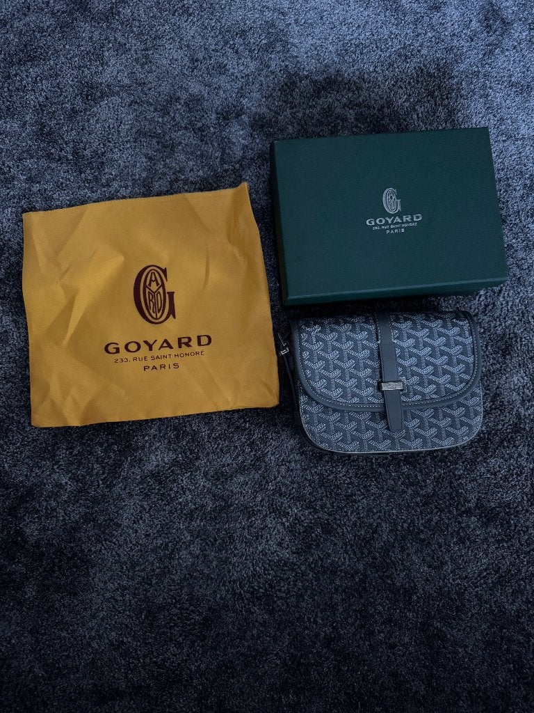 Goyard tas heren, Sieraden, Tassen en Uiterlijk, Tassen | Schoudertassen, Overige merken, Verzenden, Zo goed als nieuw, Grijs