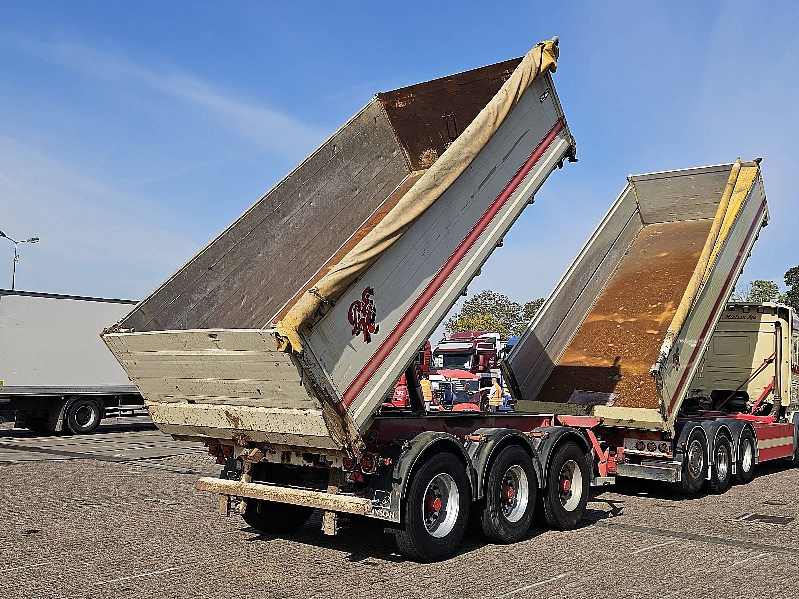 KELBERG 3 AXLE ALU TIPPER alu tipper combi, Auto's, Overige kleuren, Bedrijf, ABS, Aanhangers en Opleggers