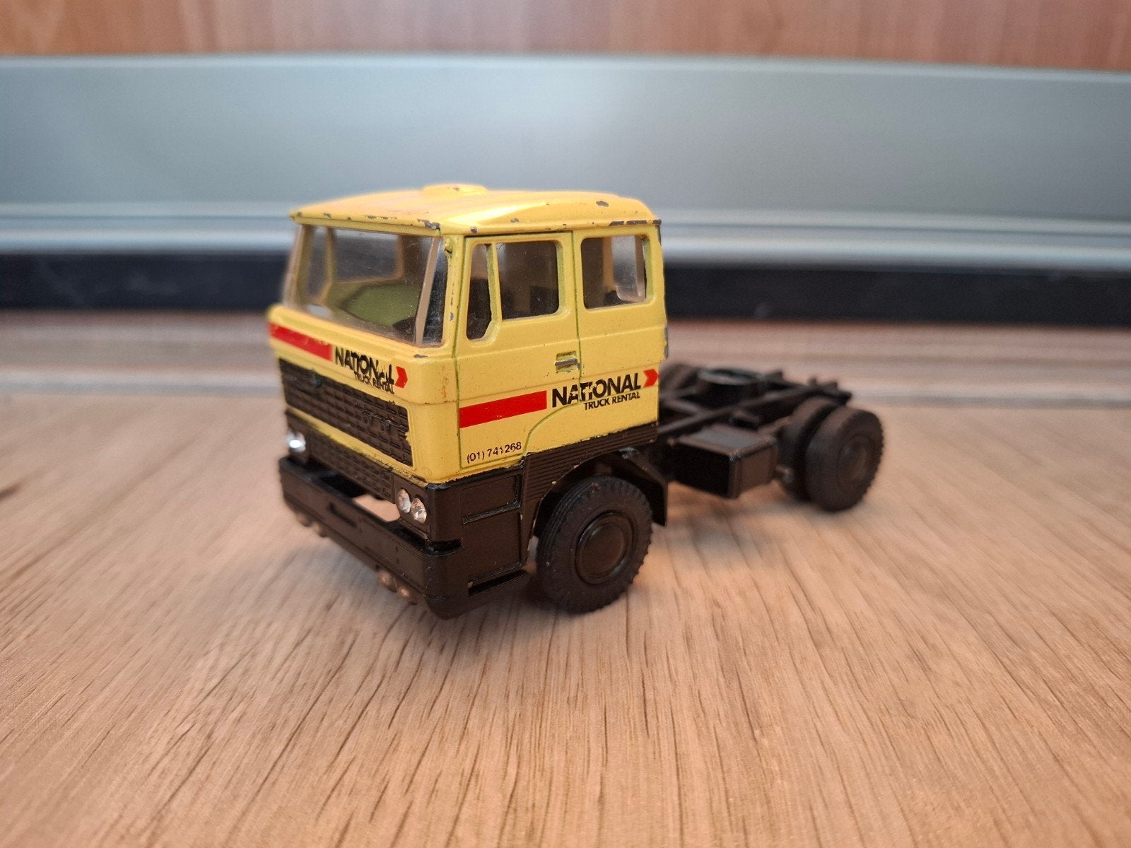 Lion toys daf 3300 trekker, Hobby en Vrije tijd, Modelauto's | 1:50, Ophalen of Verzenden, Zo goed als nieuw, Bus of Vrachtwagen